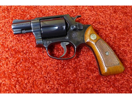 Smith & Wesson	 Modell 36 SB
