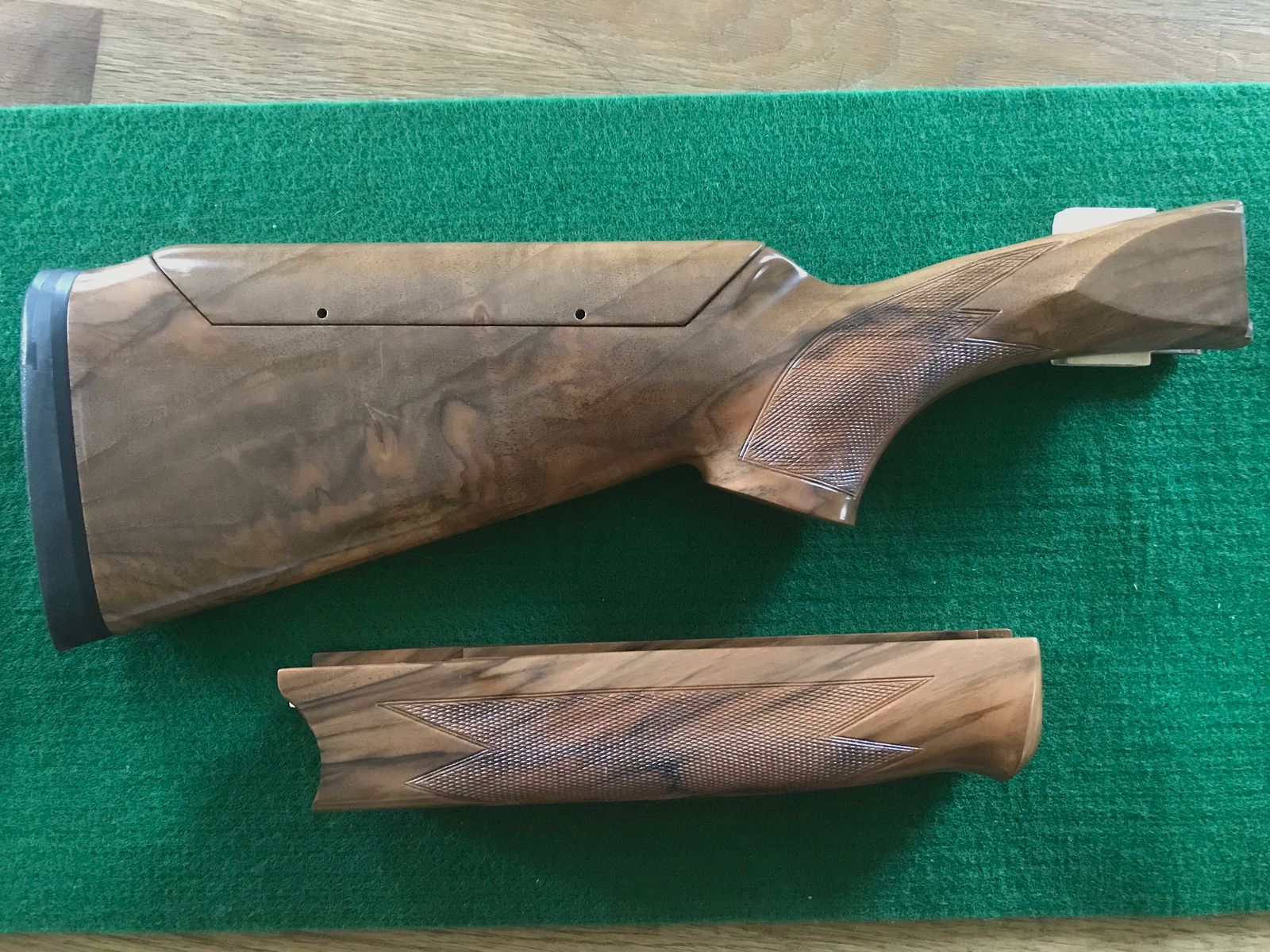 Krieghoff K80 Sporting Schaftset voor voor- en achterste schouderstuk met verstelbare schoudersteun