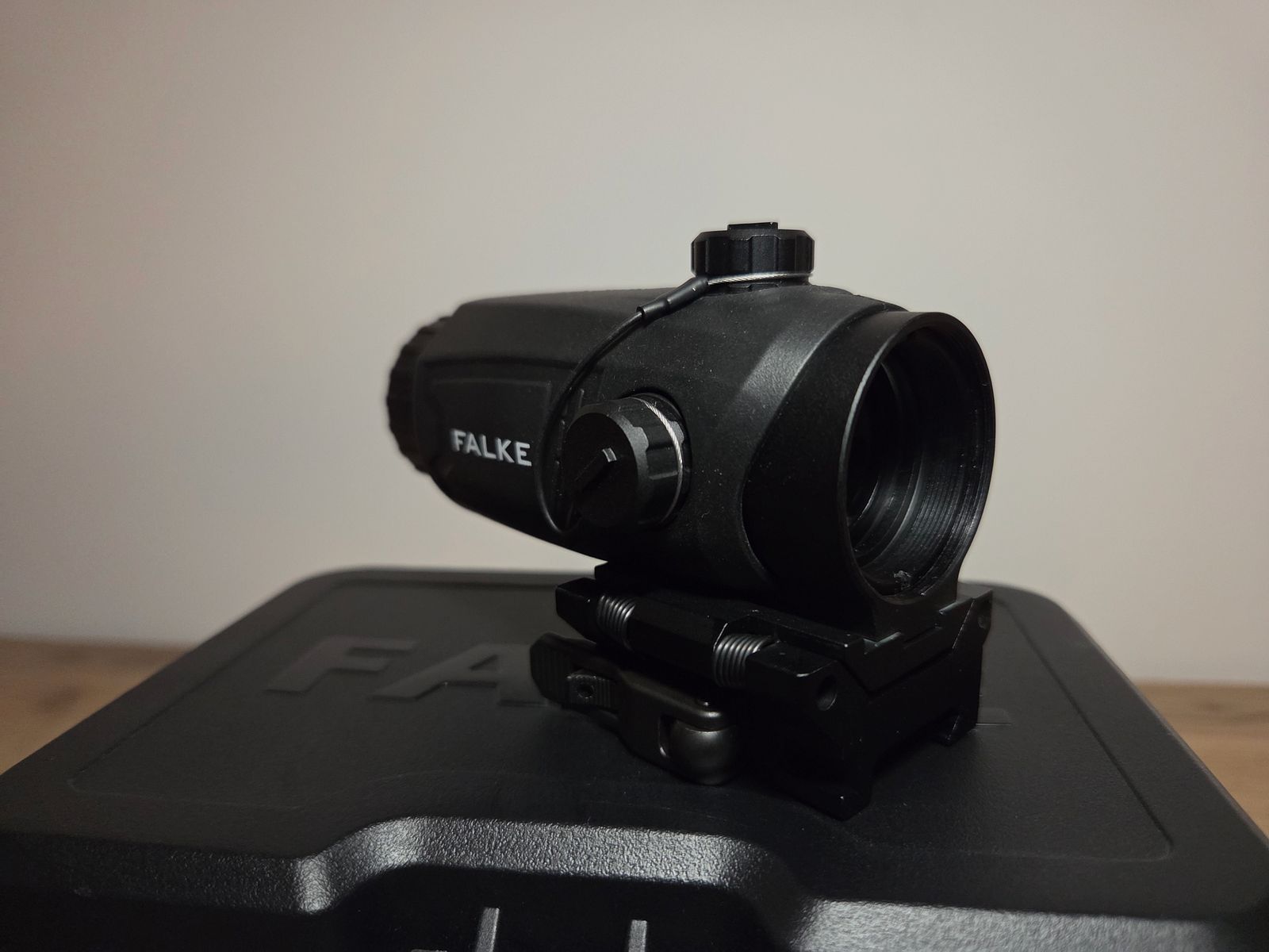 Falke Magnifier B3X LE FlipUp Montage 3 fach Vergrößerungsmodul