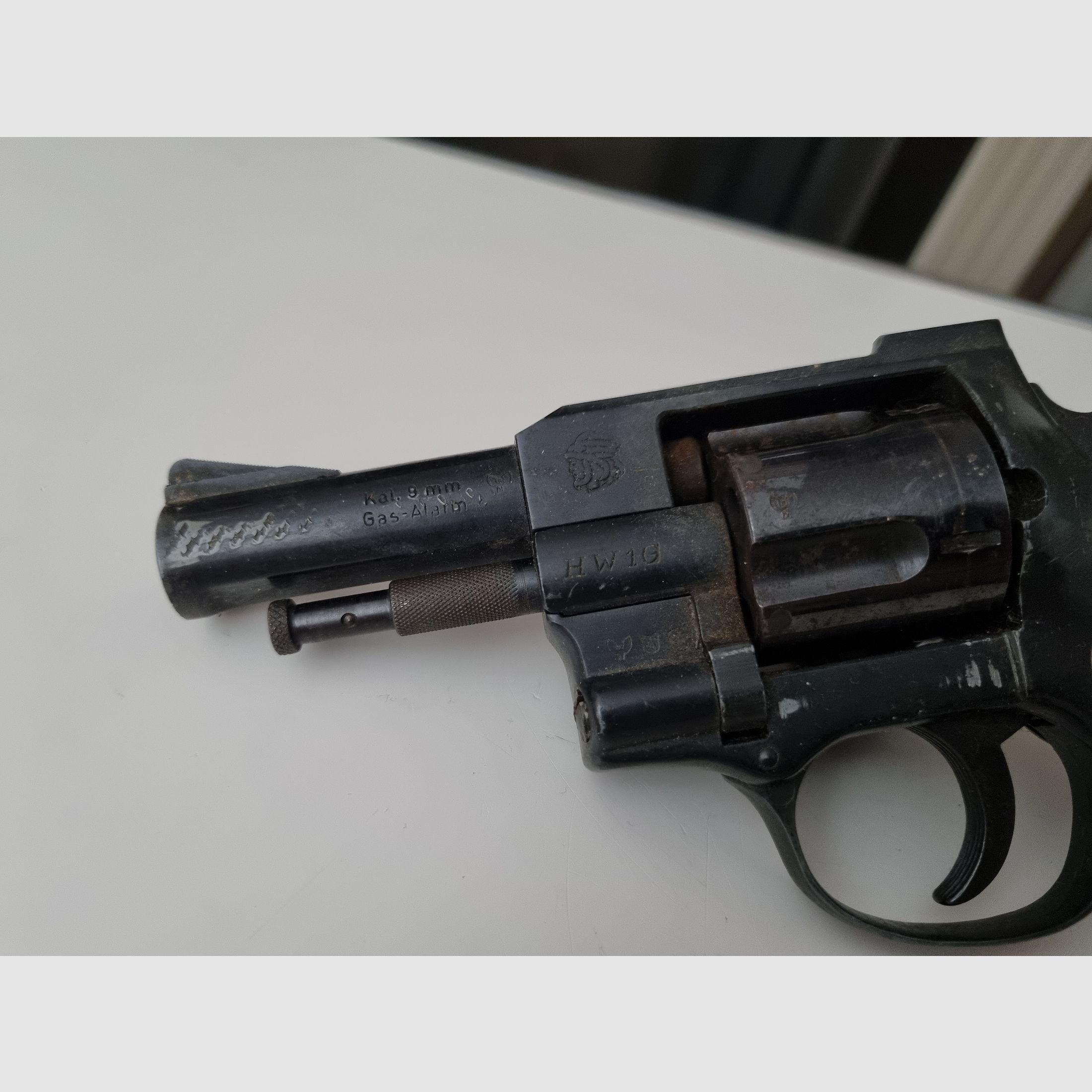 Arminius HW 1G blank firing revolver + accessories