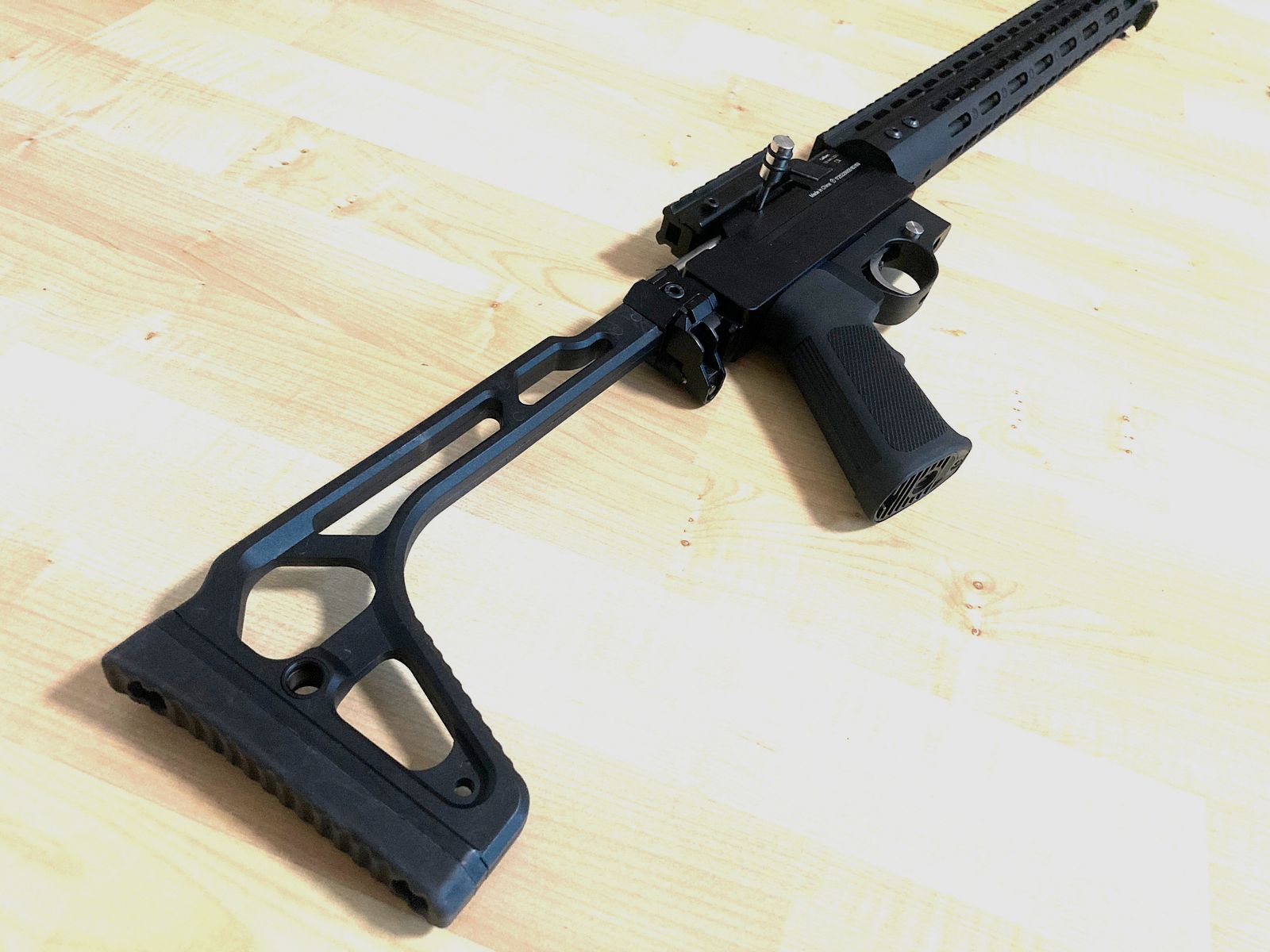 Luftgewehr Diana Stormrider mit AR15-Tactical-Klappschaftsystem, F frei ab 18 mit 35J Exportkit