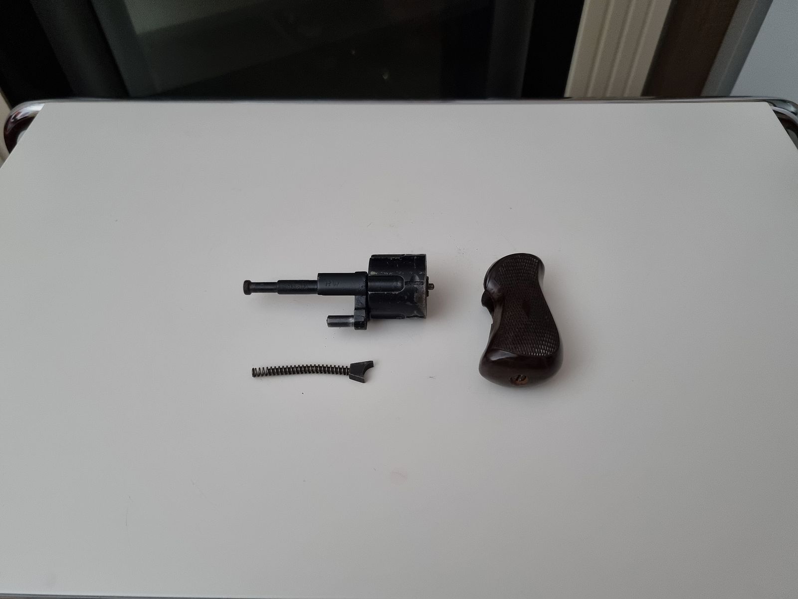 Arminius HW 1G blank firing revolver + accessories
