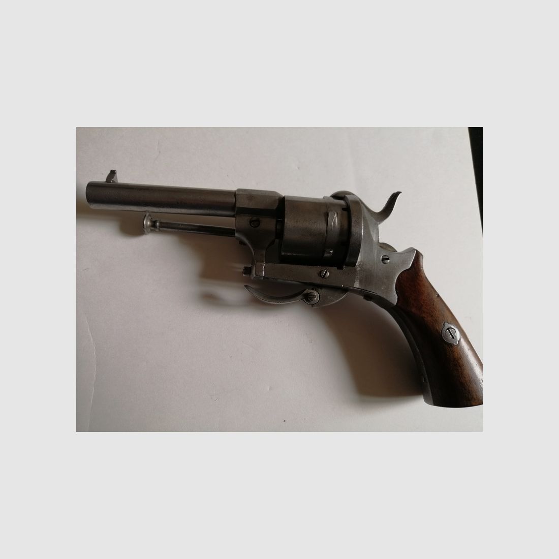 Schöner Lefaucheux-Typ Liège Perkussionsrevolver im Kaliber 7 mm – Ausgezeichneter Zustand, Bild 2 von 20