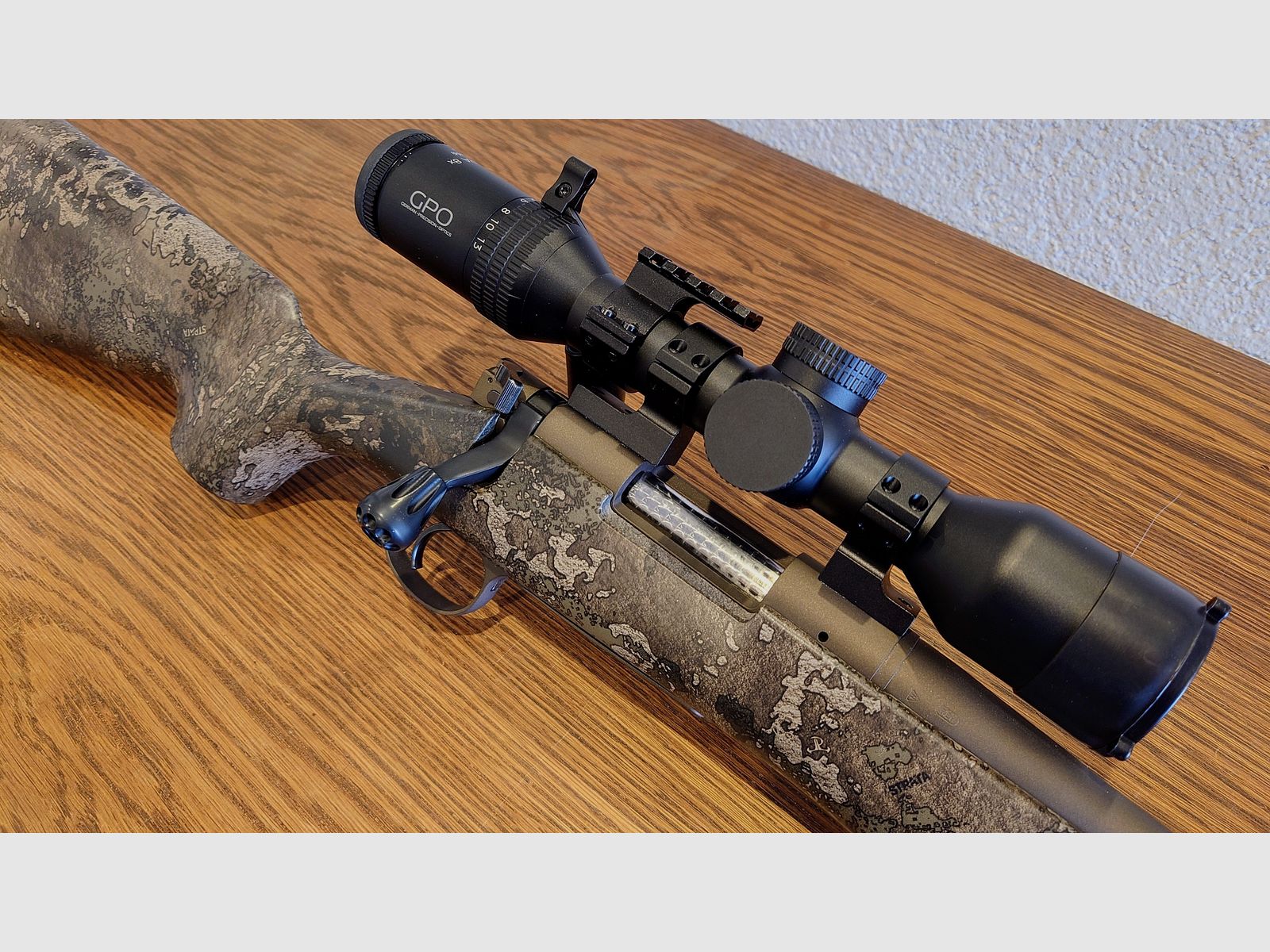 Remington 700 in .300 SAUM - Ultraleichter Carbon Schaft - Timney + Cerakote