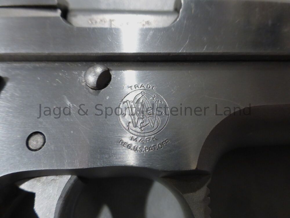 Smith & Wesson Mod 639. - Ganzstahlwaffe -