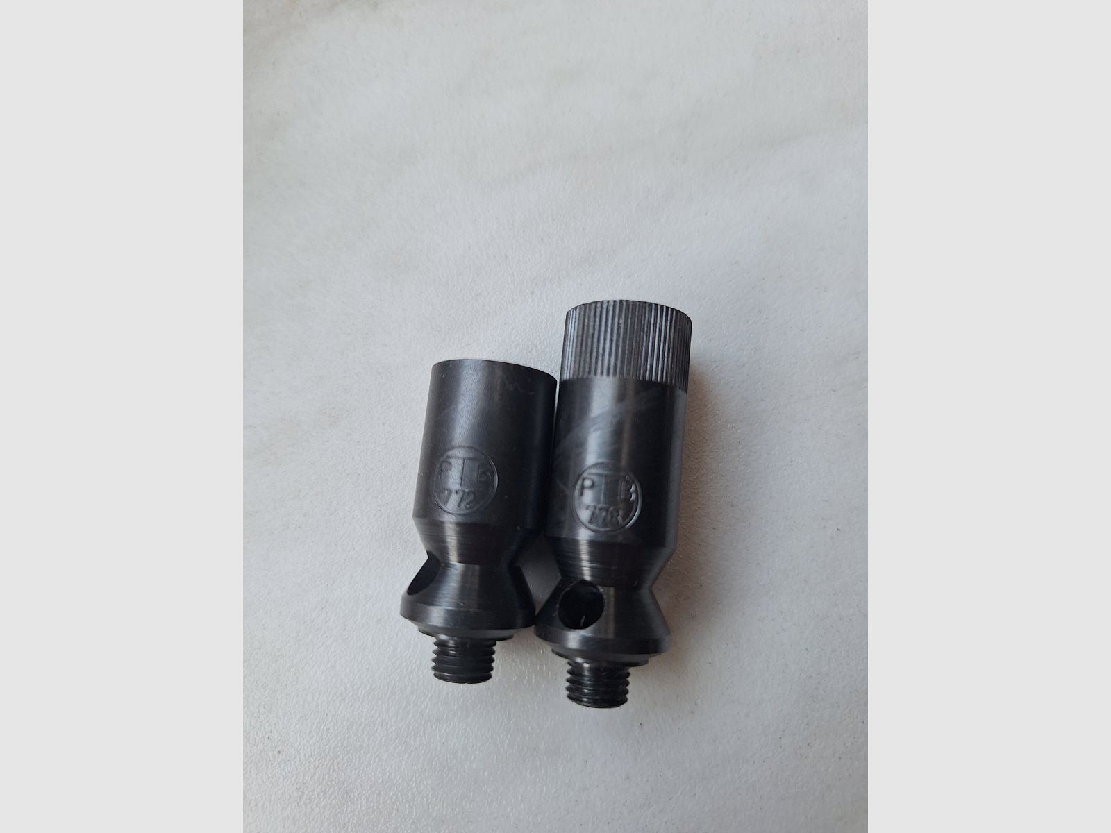 2 launchers 9mm PAK, imagen 1 de 3