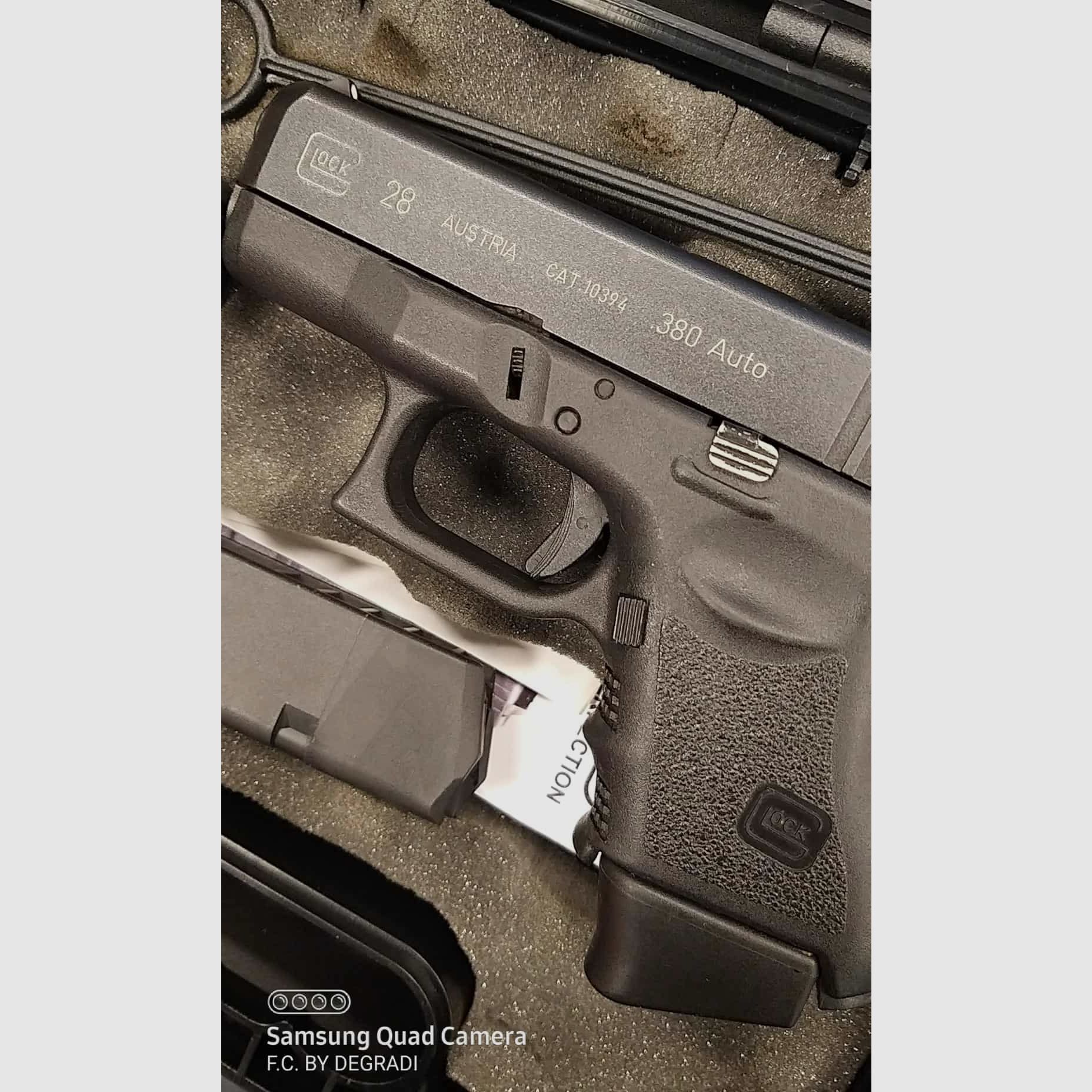 GLOCK MODEL 28 380AUTO, Bild 2 von 3