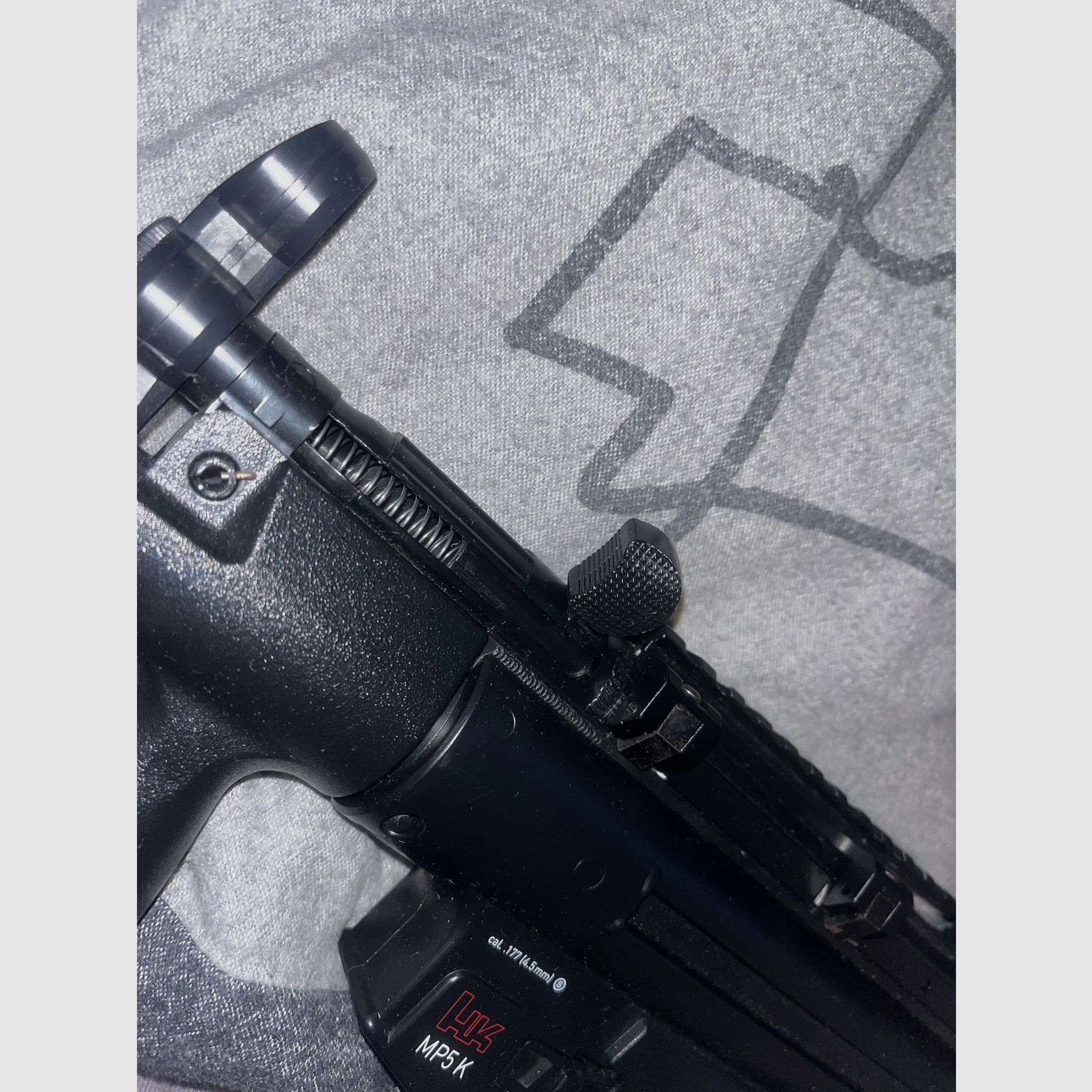 Heckler & Koch MP5 K-PDW CO2 Maschinenpistole 4,5 mm BB Blowback mit Ersatzmagazin 