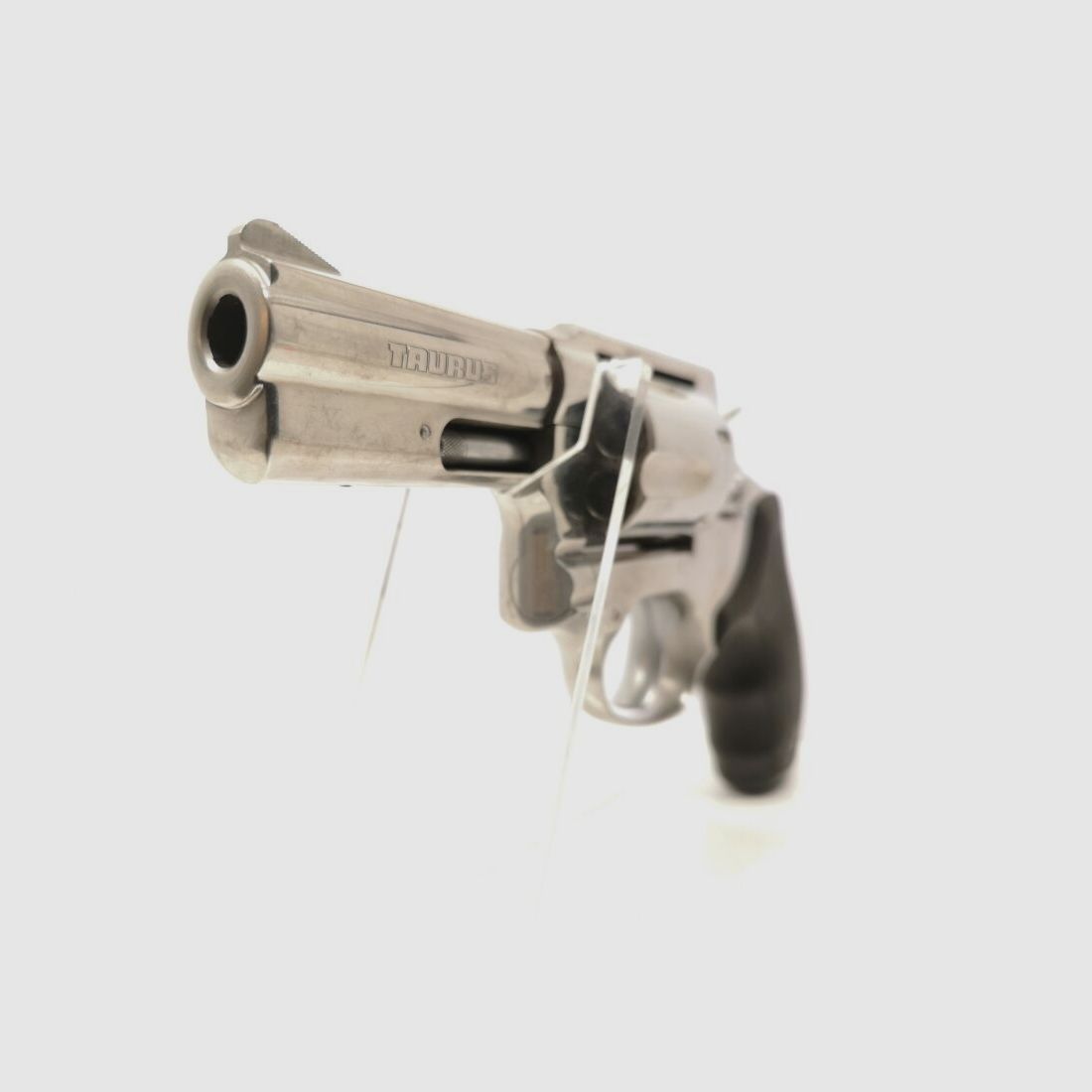 Taurus 606