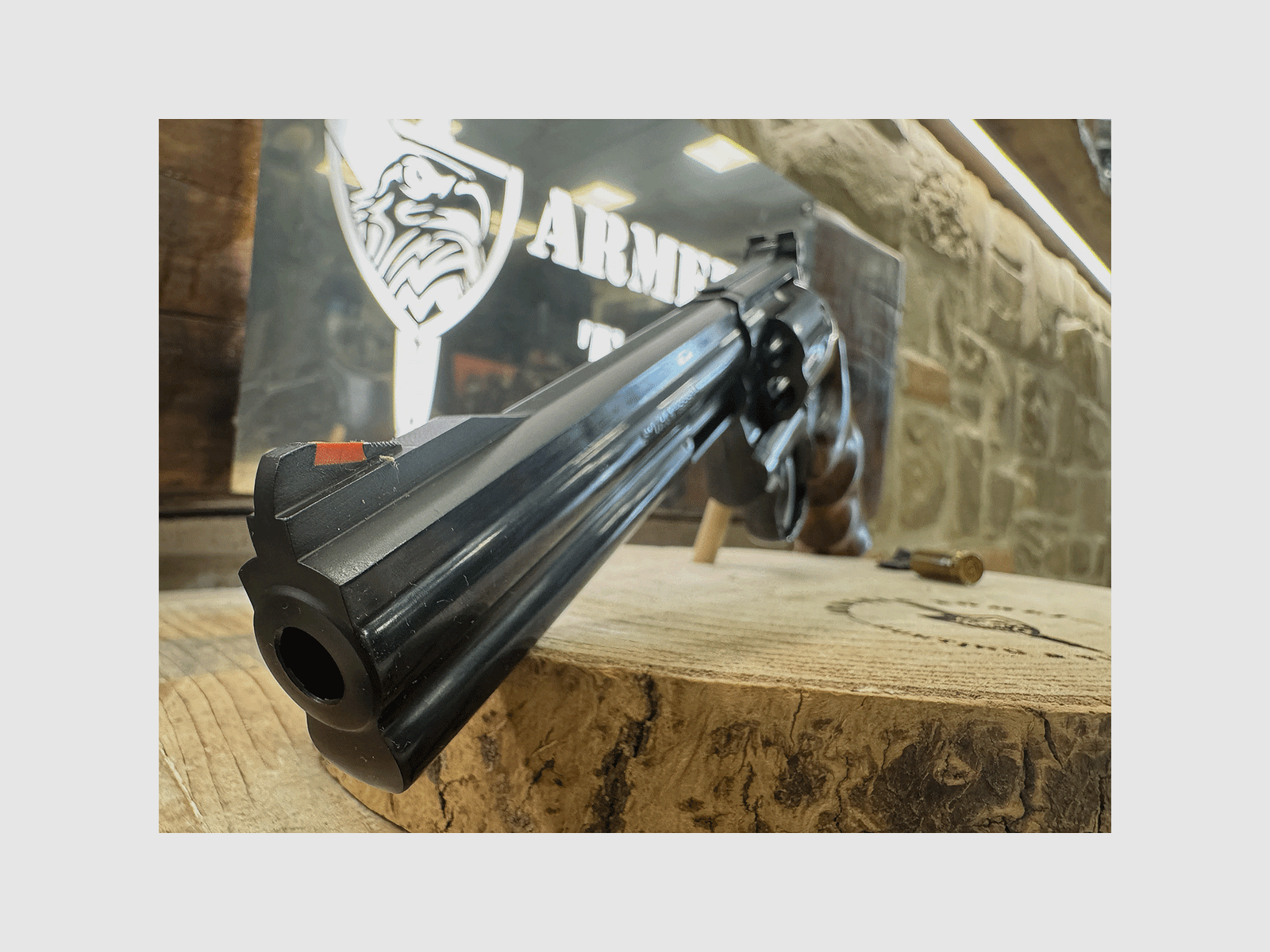GEBRUIKT – REVOLVER – SMITH & WESSON MOD. 586 6" kal. 357 Mag., afbeelding 2 van 7