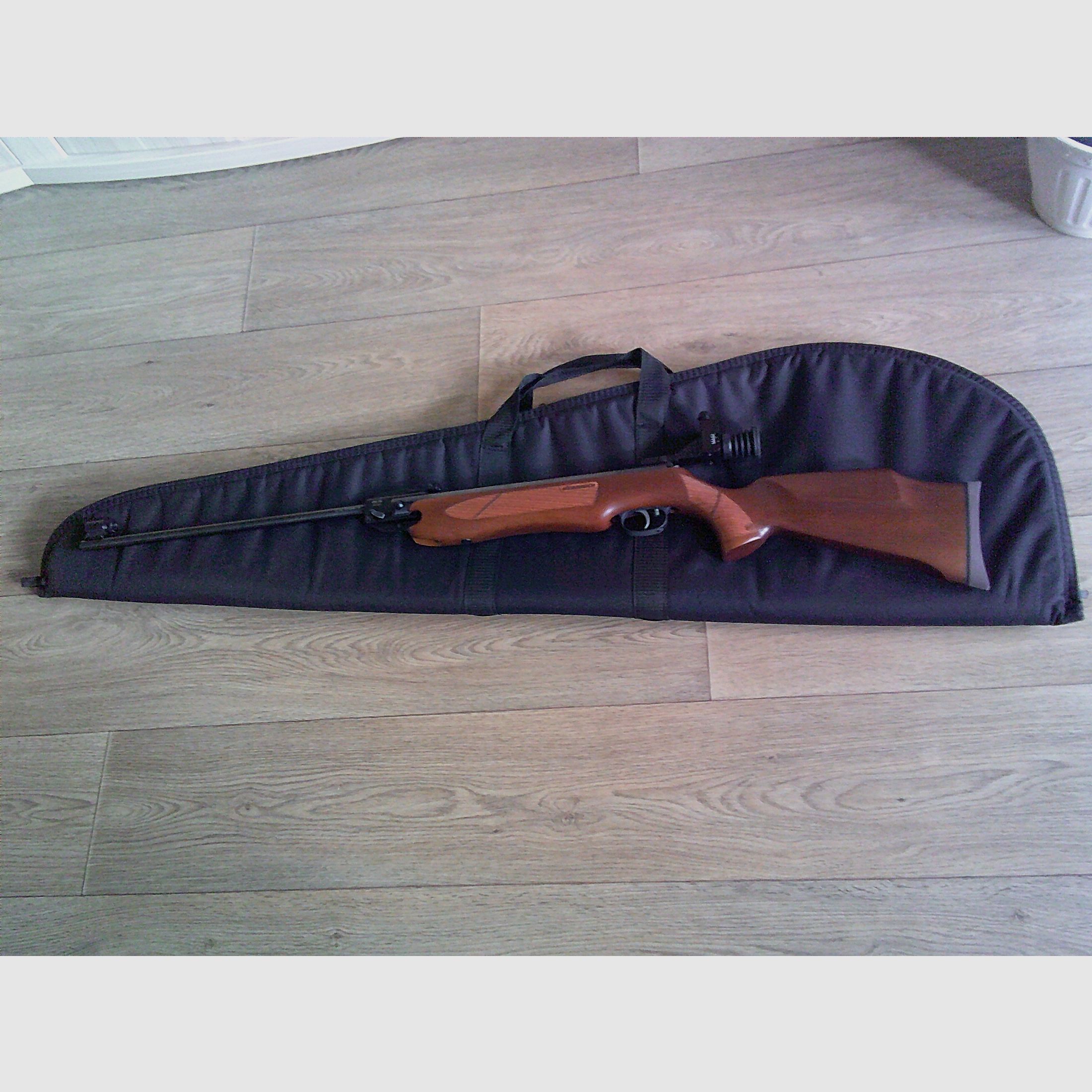 Weihrauch Sport air rifle HW 35 Standard