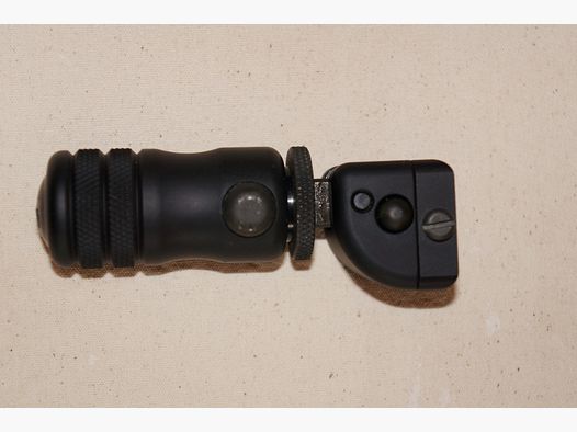 ACCU-SHOT Precision Rail Monopod BT12-QK: 3,75-4,65" (ca. 9,5-11,8cm)
