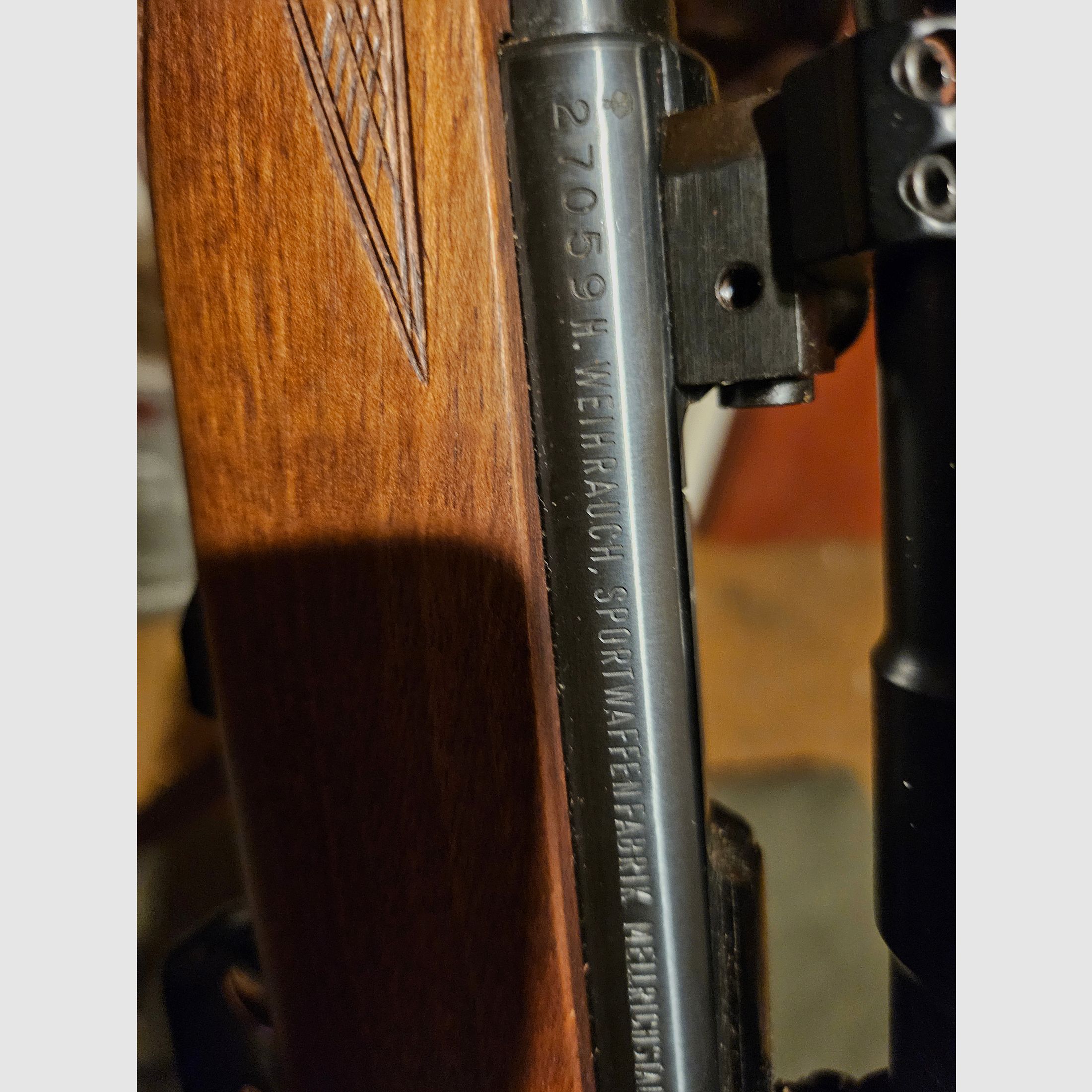 Weihrauch 22 Hornet 3-9x40