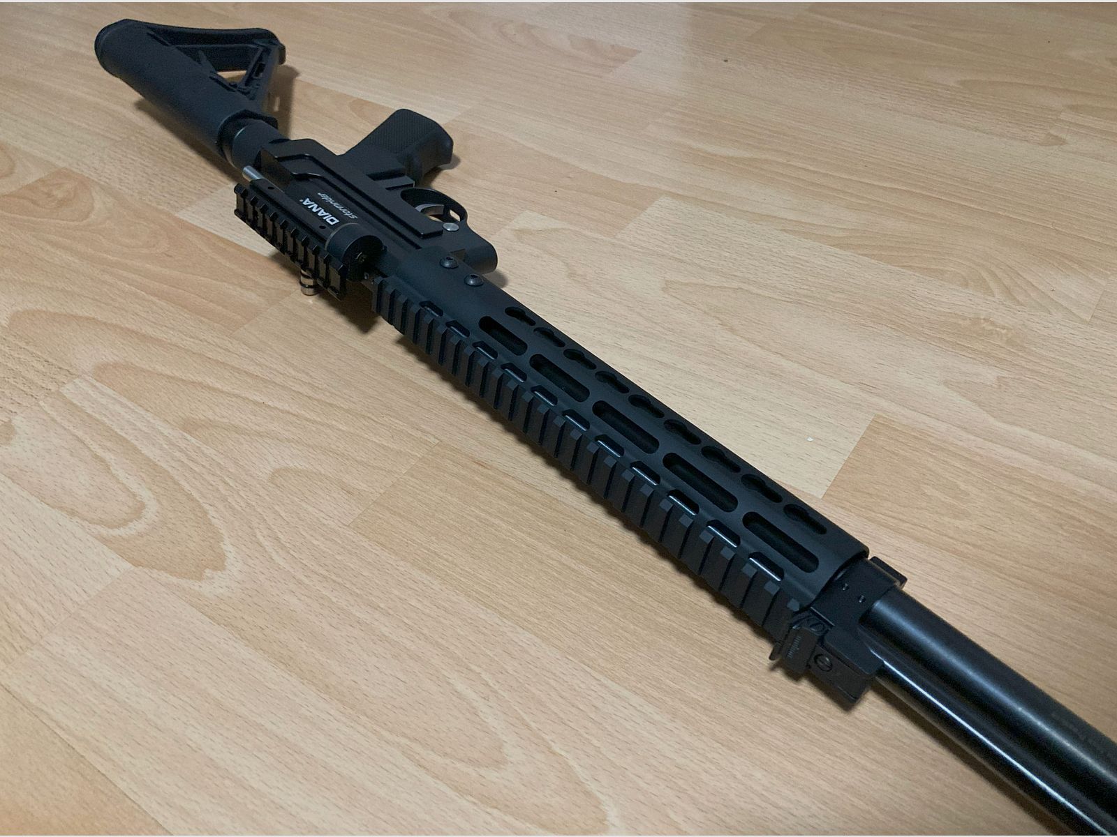 Diana Stormrider carabine à air 5,5 mm conversion style AR15 7,5J, y compris kit d'exportation 35J (non installé)