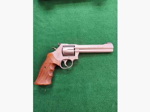 Revolver Smith & Wesson 686 Target Champion