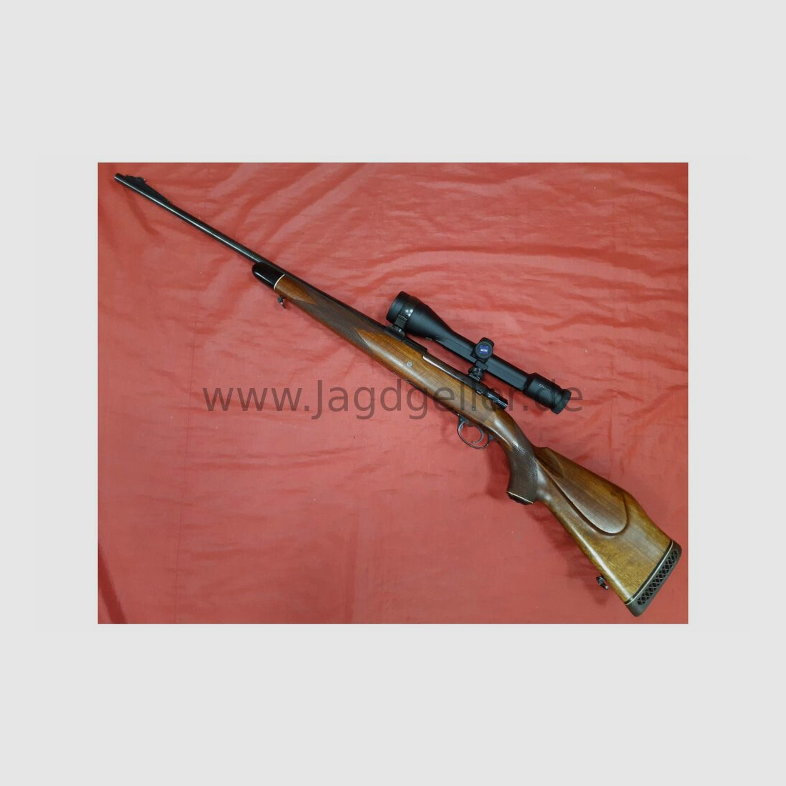 Husqvarna M98 inklusive Zeiss Diatal mit Leuchtpunkt 7x50 .30-06Spring