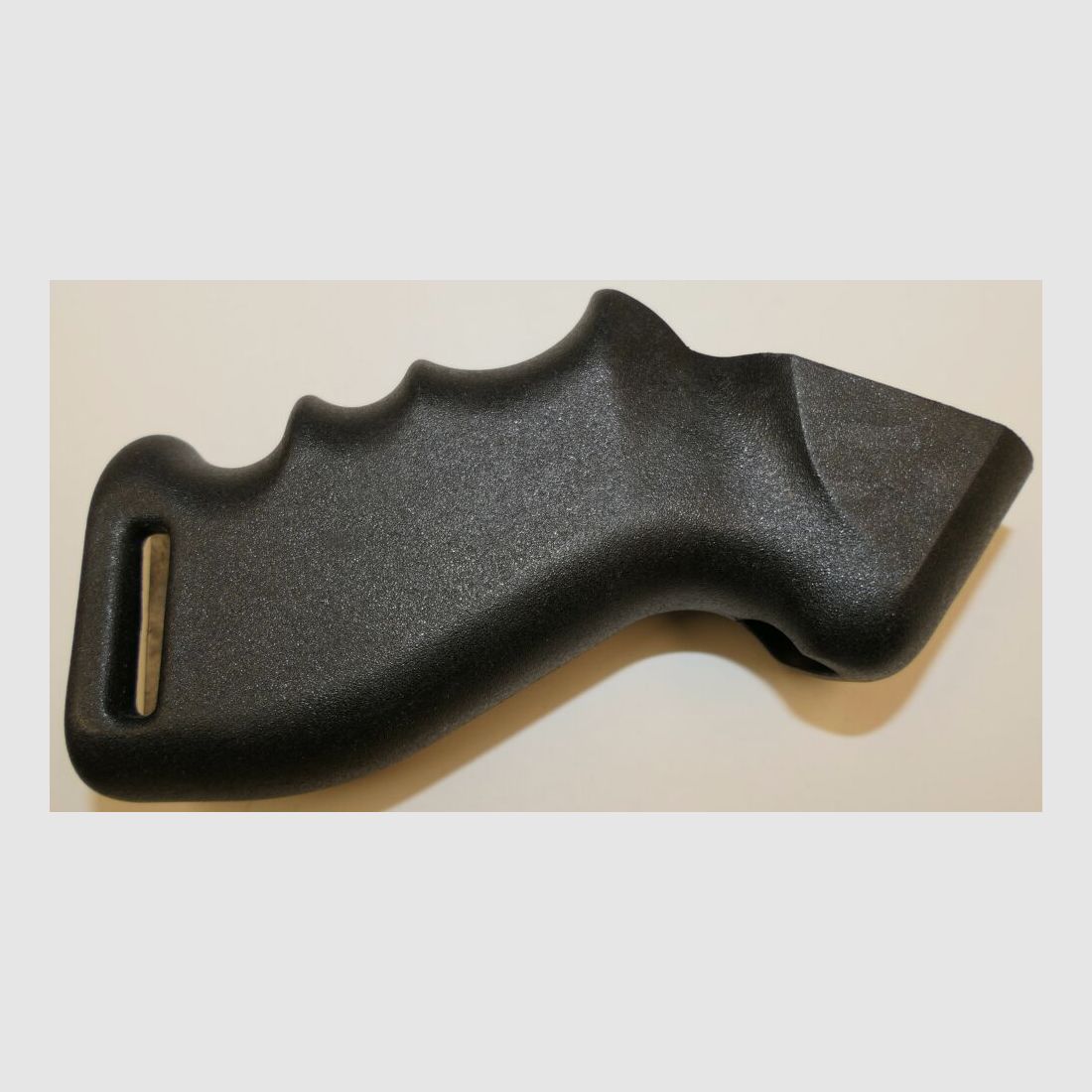 Unknown pistol grip for semi-automatic shotgun