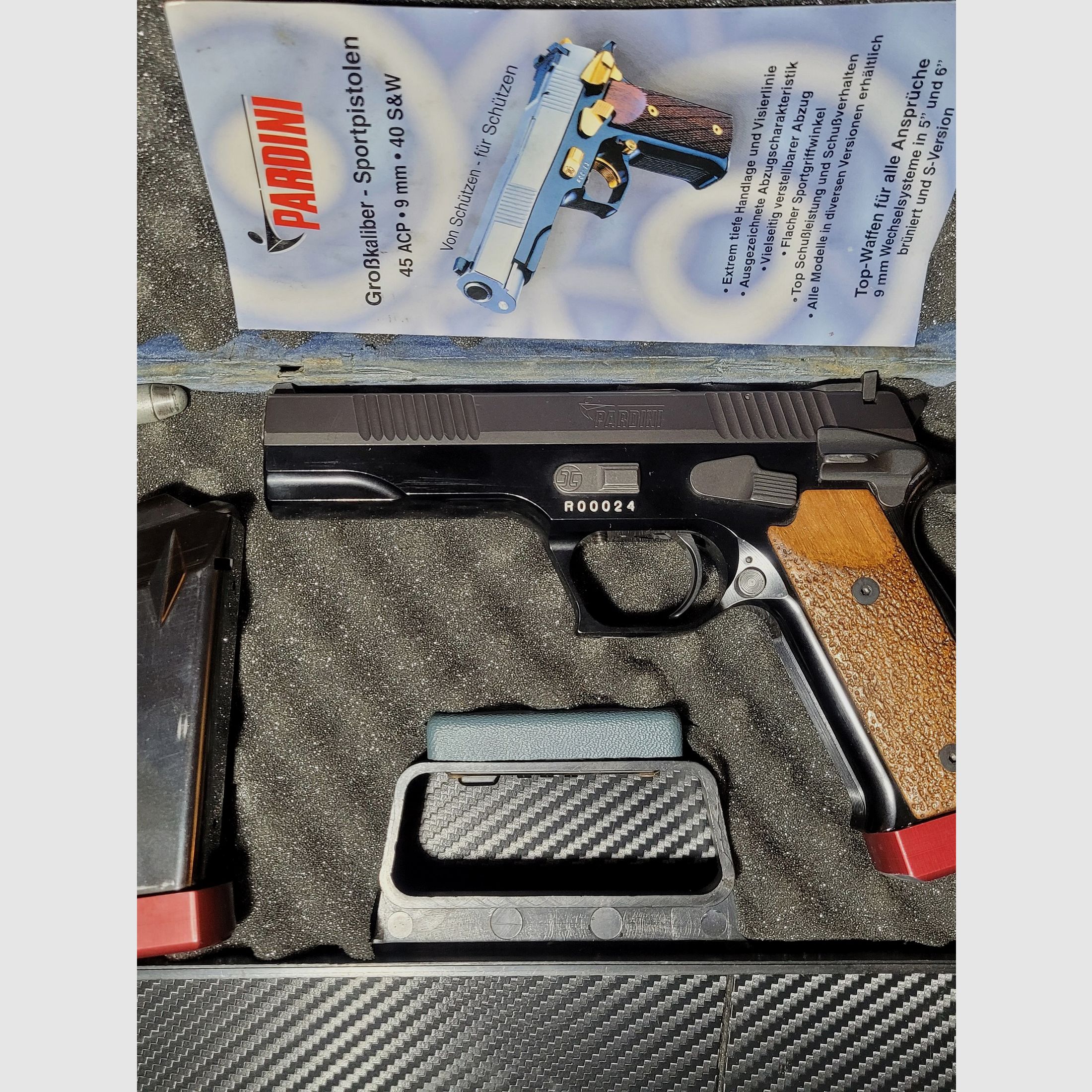 Pardini sport pistol .45 ACP with interchangeable system 9 mm