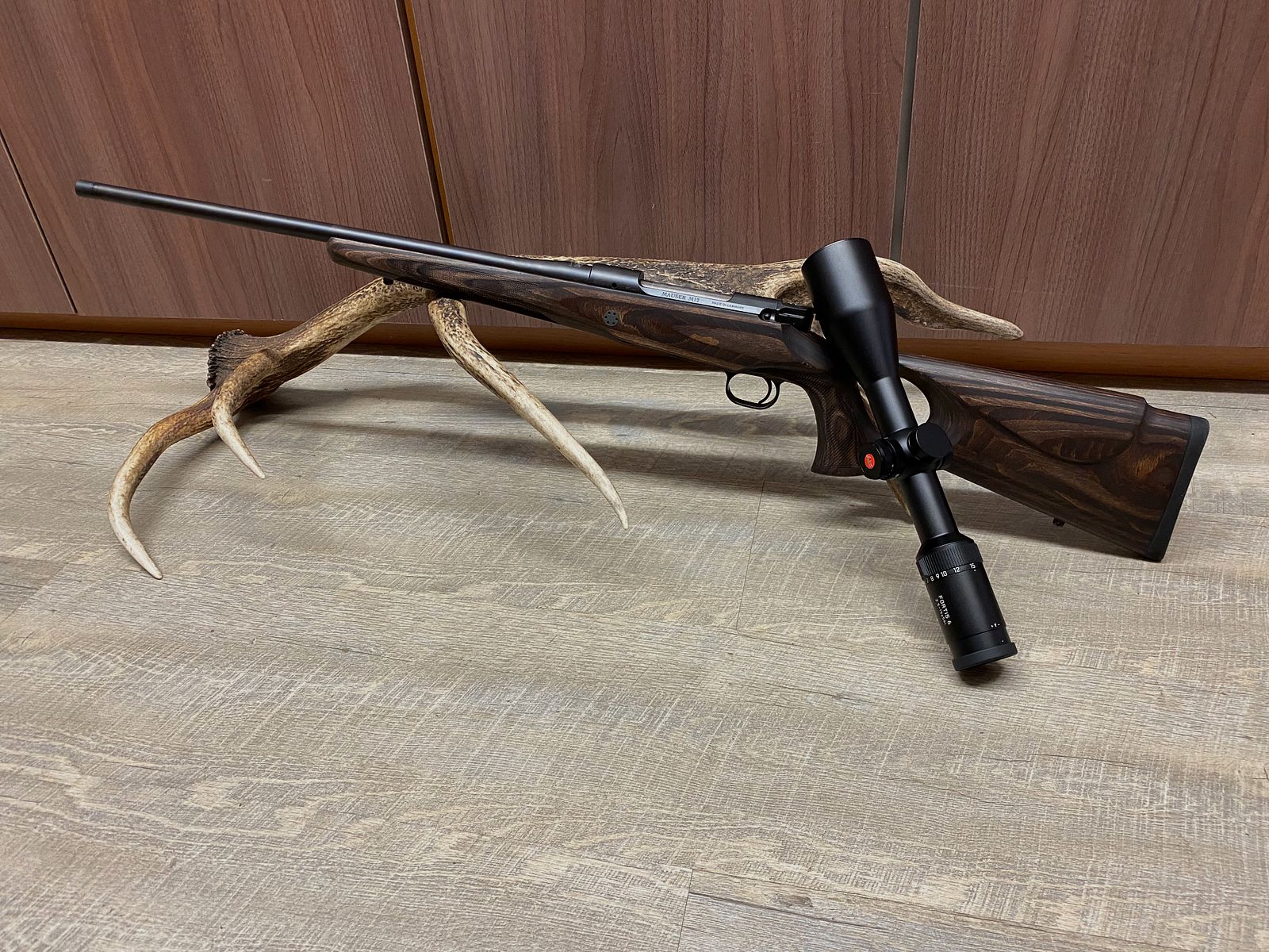 Mauser M12 Max Pure, mit Leica Fortis 6 2,5-15x56 i