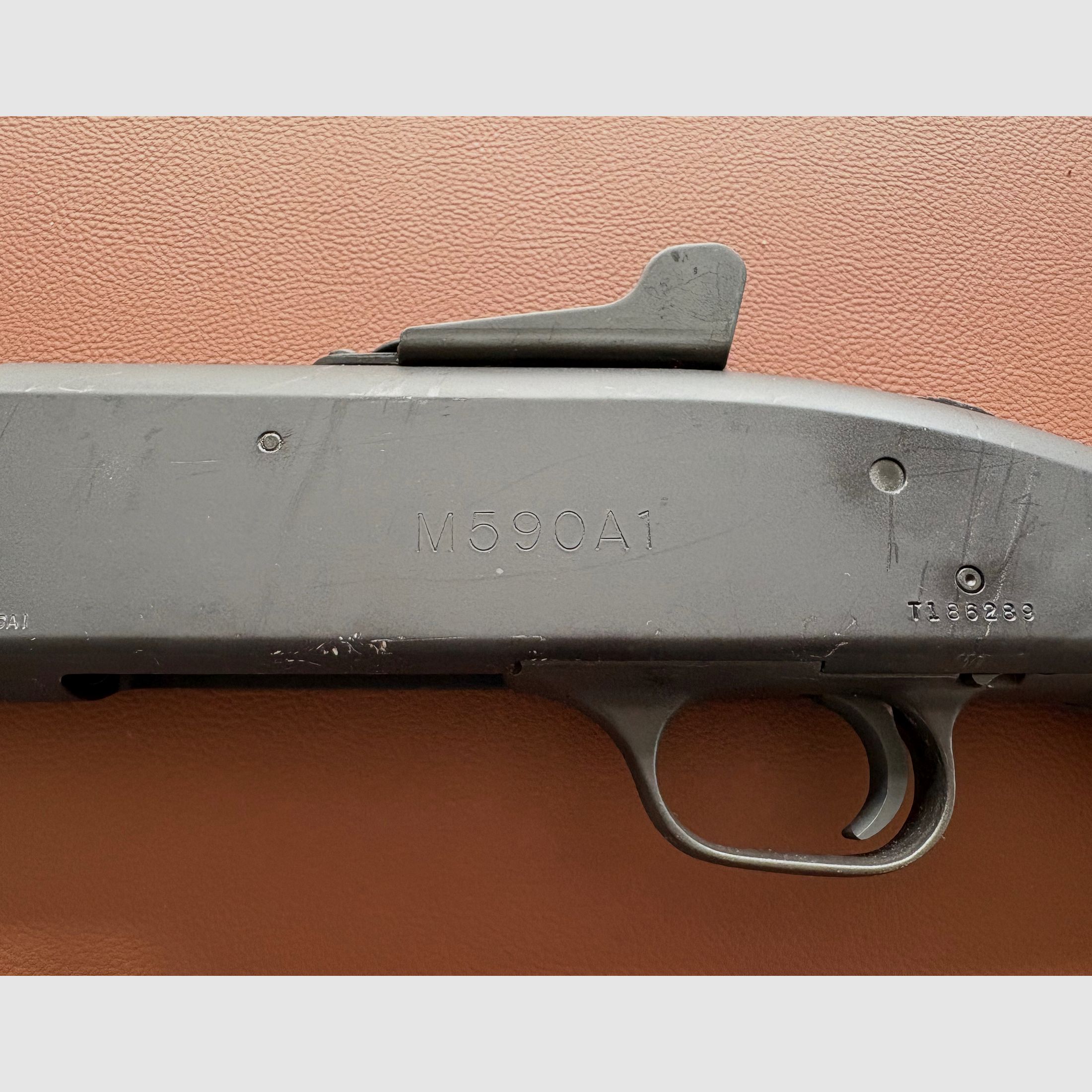 Mossberg M590A1 Repetierflinte Kaliber 12