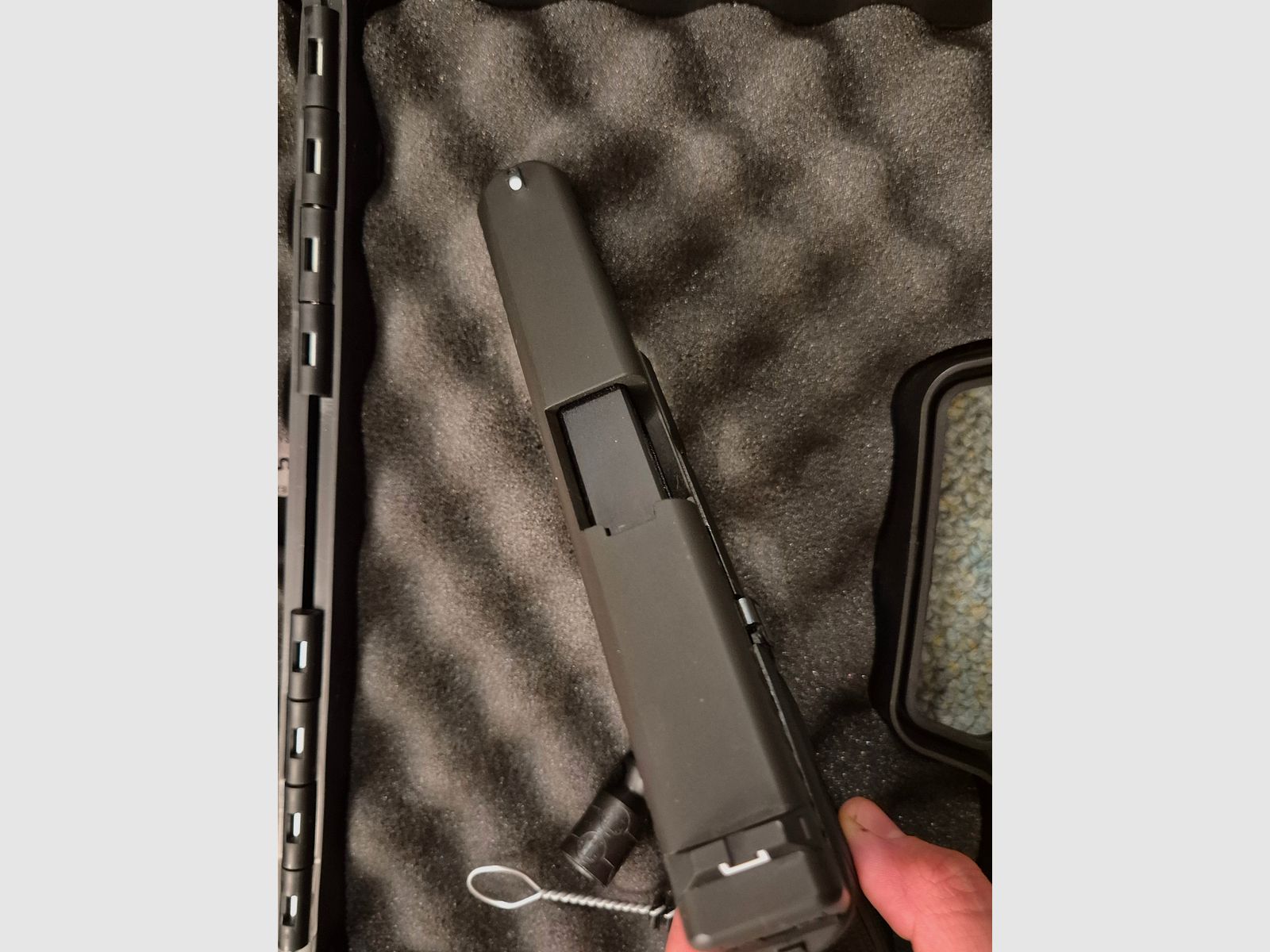 Glock 17 Gen5 9mm Pak