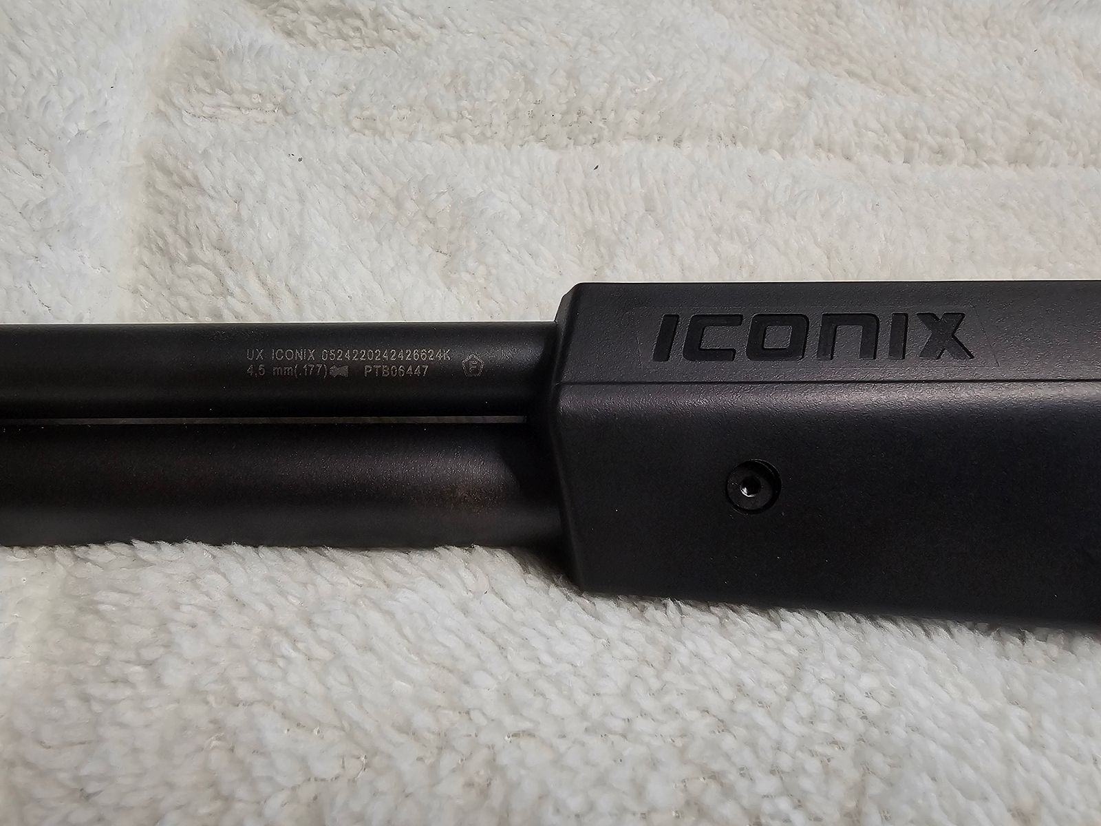 Pressluftgewehr mit Pumpe