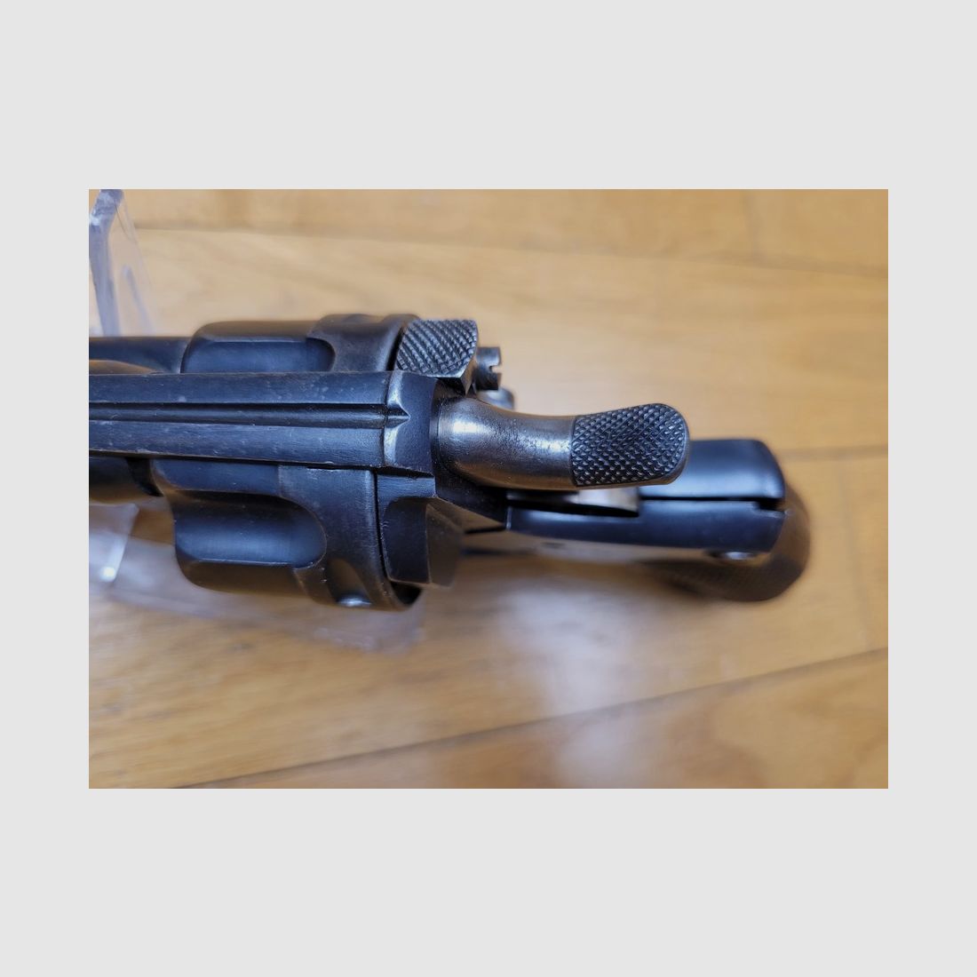 Sehr schöner Offiziersrevolver Mod 1874 – vollständig monomatrikulierte Waffe – MAS von 1877 – noch in seinem strohgelben Zustand – Top Zustand, Bild 14 von 30