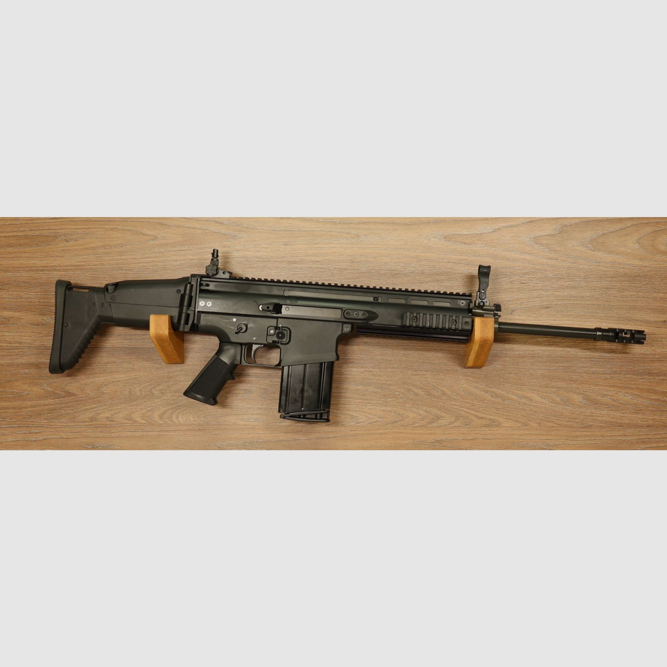 Scar 17S, Bild 1 von 2