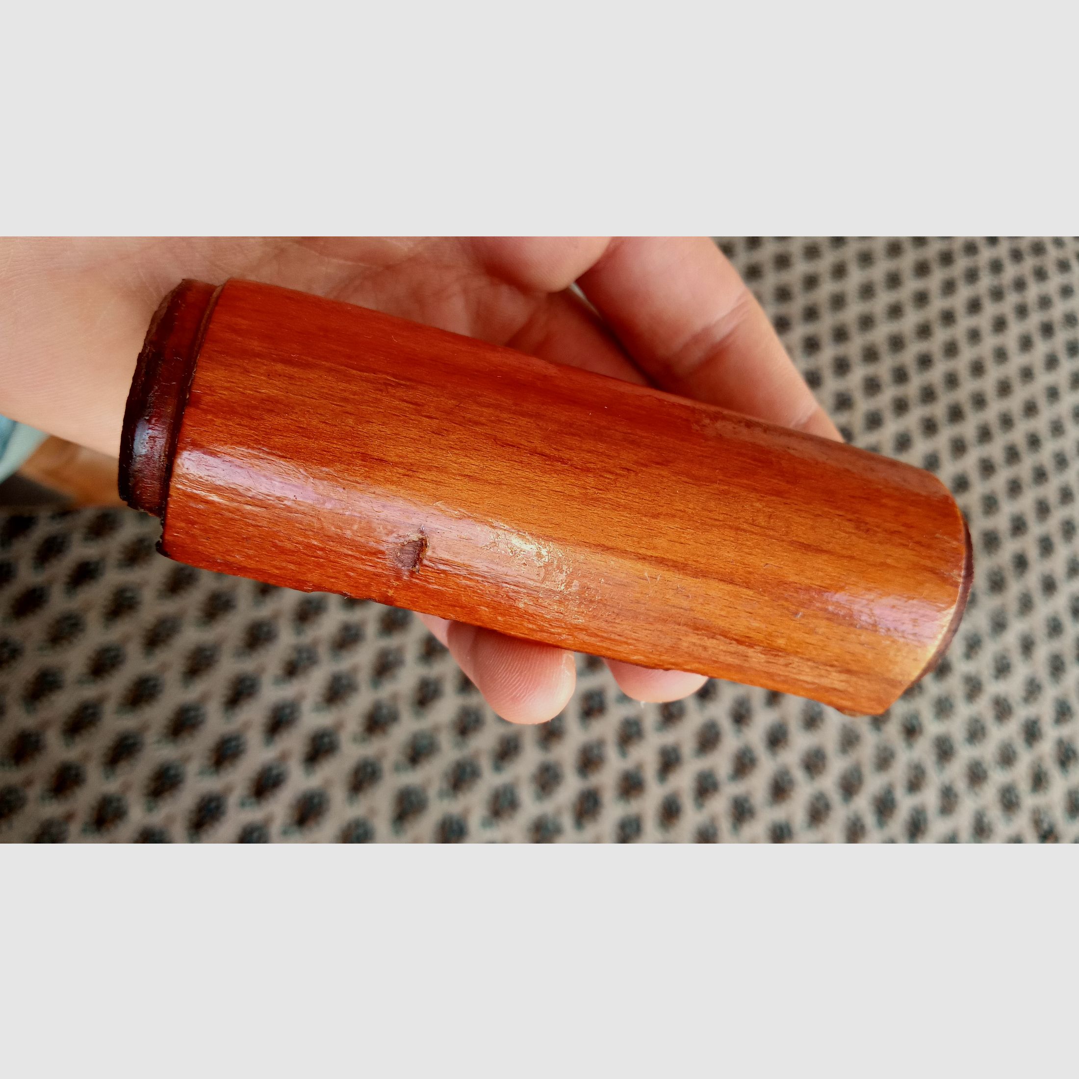 Mysteriöser oberer AK Handschutz aus Holz vermutlich rumänisch oder chinesisch (Type 56)