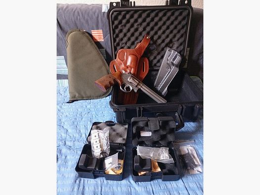 Revolver Smith & Wesson Target Champion