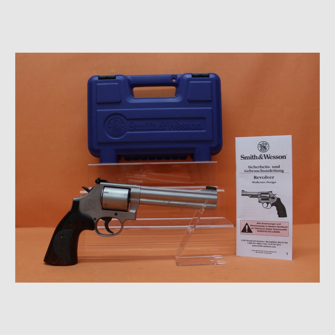 Smith & Wesson Revolver .357Magnum Smith&Wesson/ S&W 686-6 International Stainless matt, 6" Lauf/ Mikrometervisier