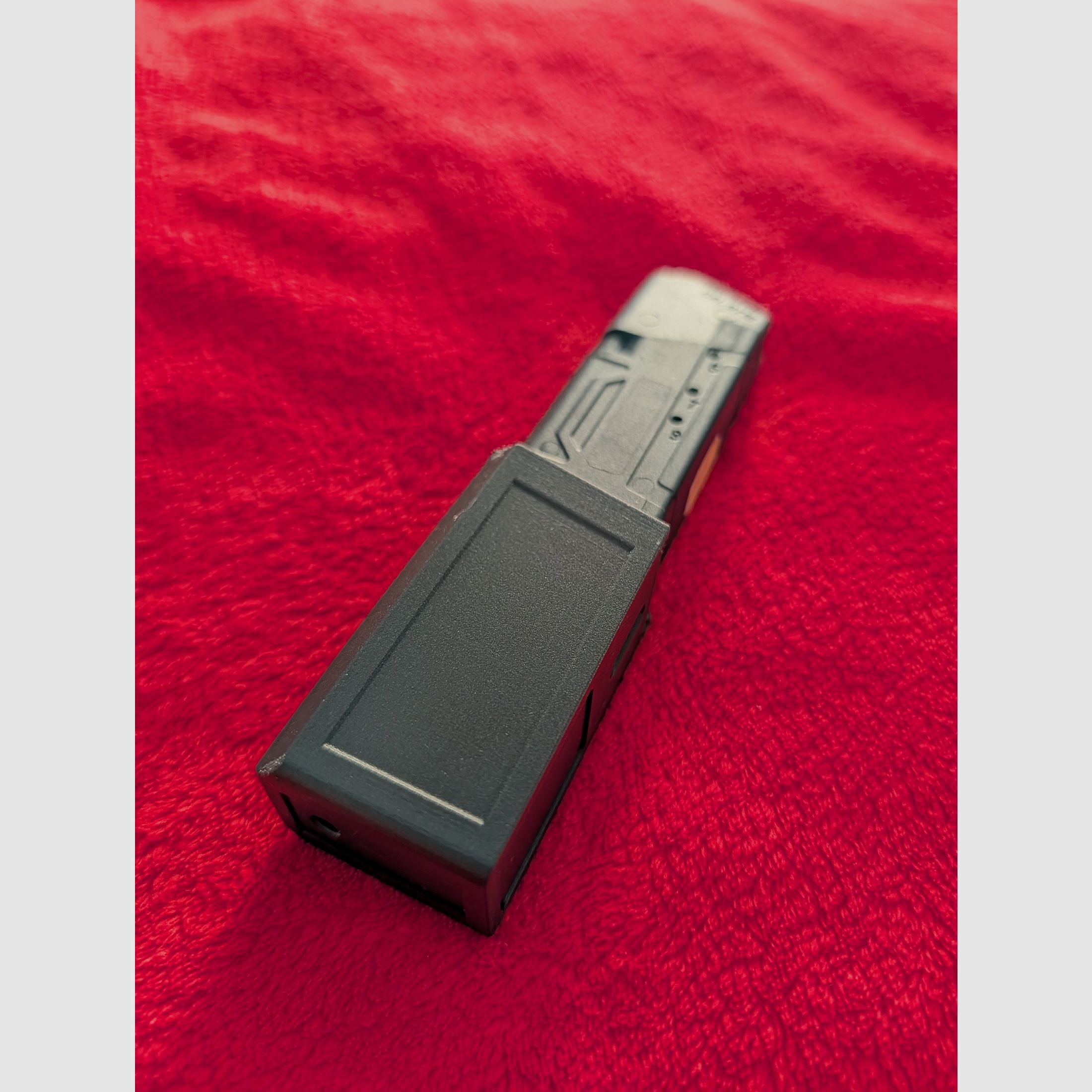 Extensión de cargador AR9 / PCC / Glock 26 – Schmeisser, Hera & Co. (aprobado para uso deportivo), imagen 3 de 5
