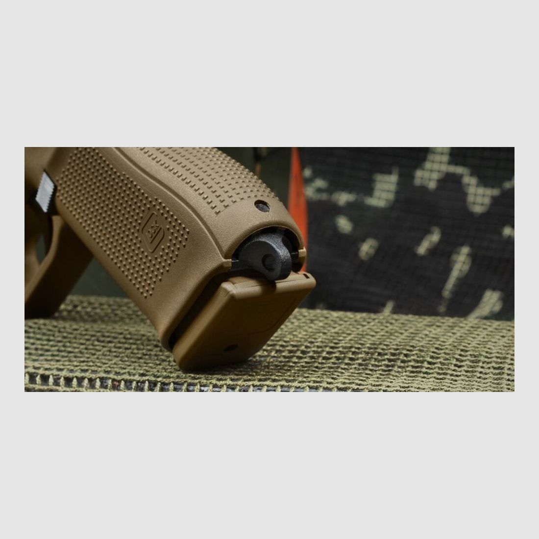 Glock	 Pistole Glock 17 Gen 5 Frankreich coyote FS FXD 9mm