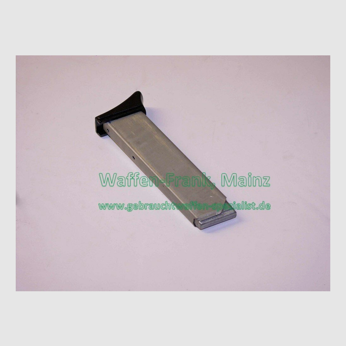 Melcher Cuno, Solingen Magazin Pistole ME 9 mod. Para