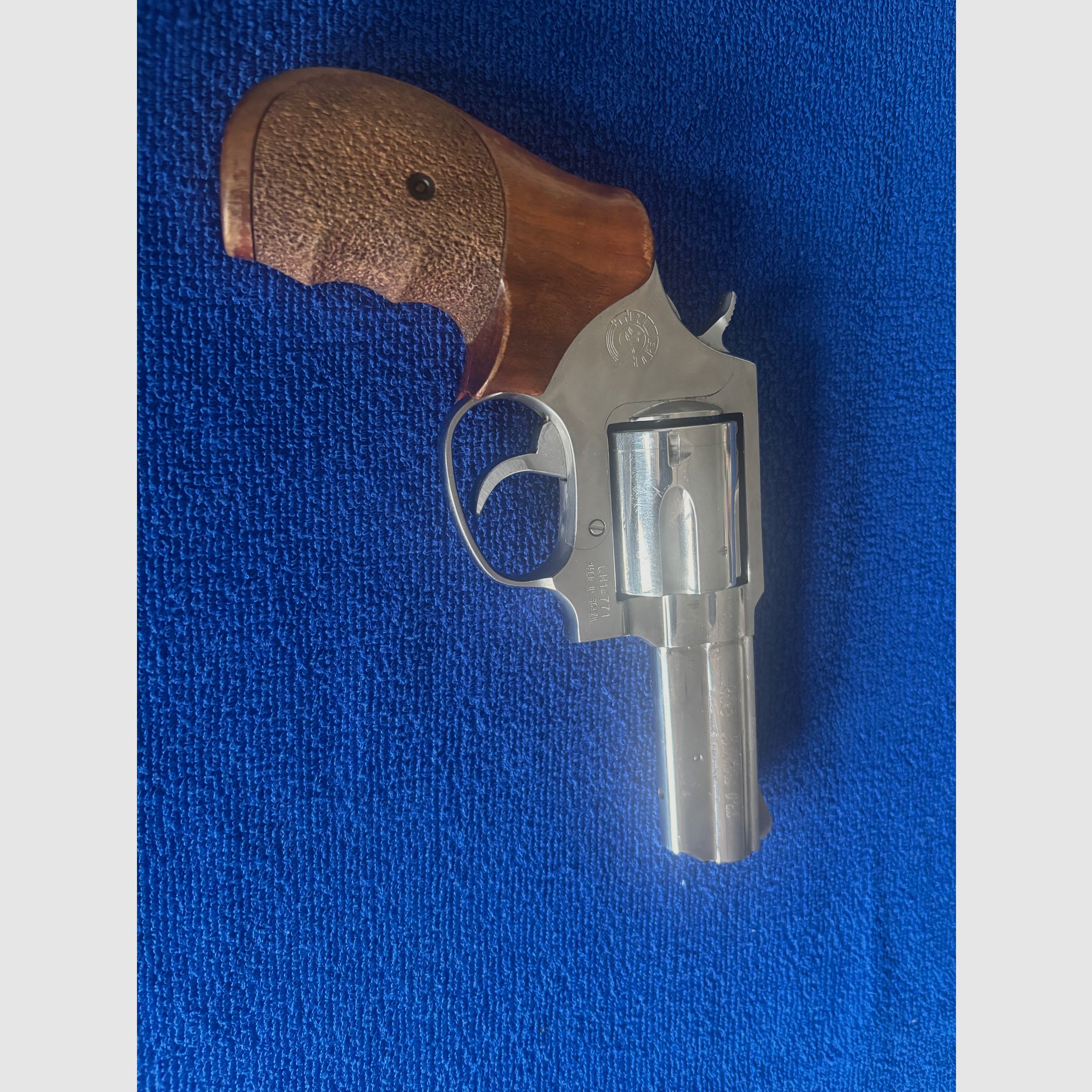 Revolver Taurus 605 Hunters Pal