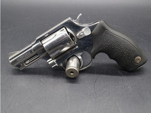 Taurus 2 1/2 " Lauf 5 Schuss Kaliber .357 Magnum	 Revolver