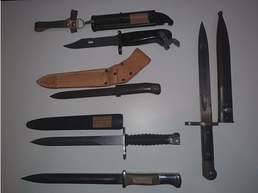 Selling old bayonets from the First and Second World War