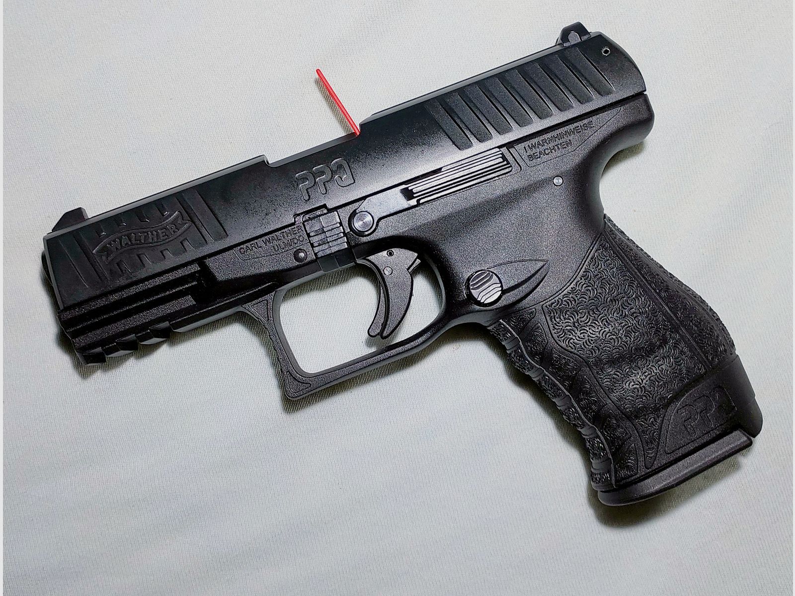 Walther PPQ M2 Schreckschuss Pistole 9mm P.A.K. schwarz (PTB 958)