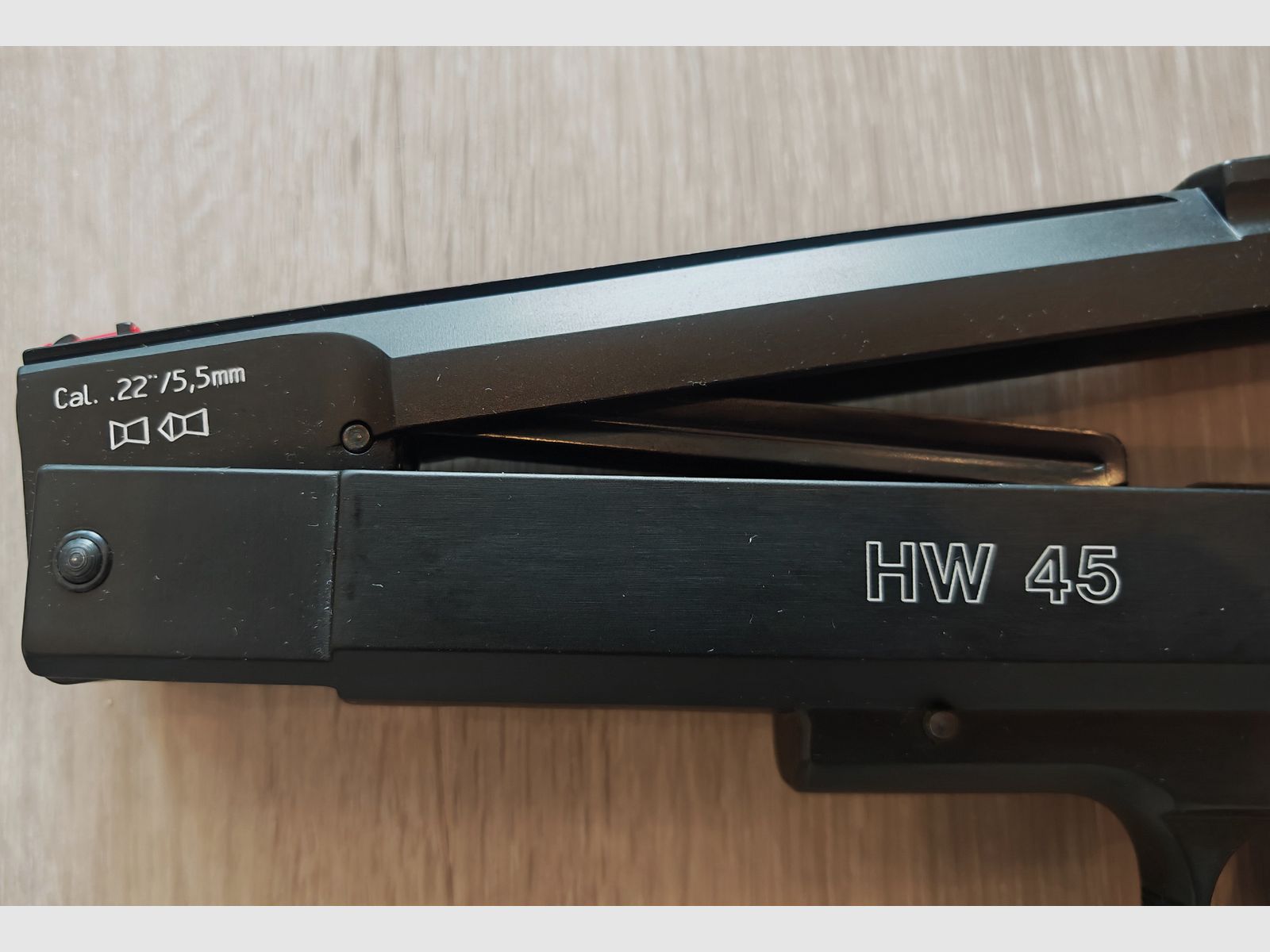 Weihrauch HW 45 pistolet à air comprimé 5,5 mm Diabolo comme neuf