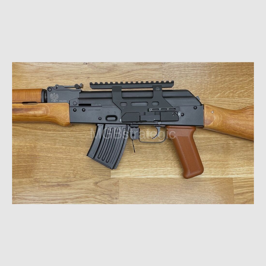 WBP Jack - carabina semiautomatica 7,62x39 - sistema AKM AK47 AK74 con calciatura in legno stratificato - il bayonetta può essere montata - Made in Poland - novità!