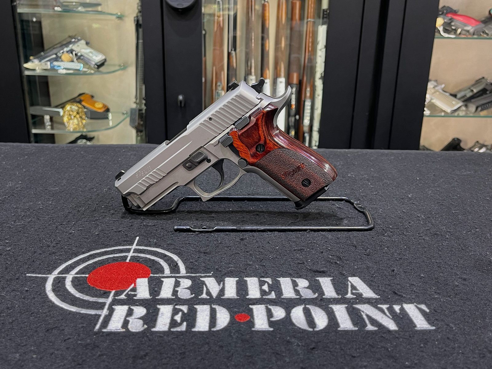 Sig Sauer P229 Elite, afbeelding 1 van 10