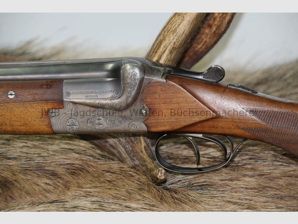 Light and manageable Merkel shotgun 16/70