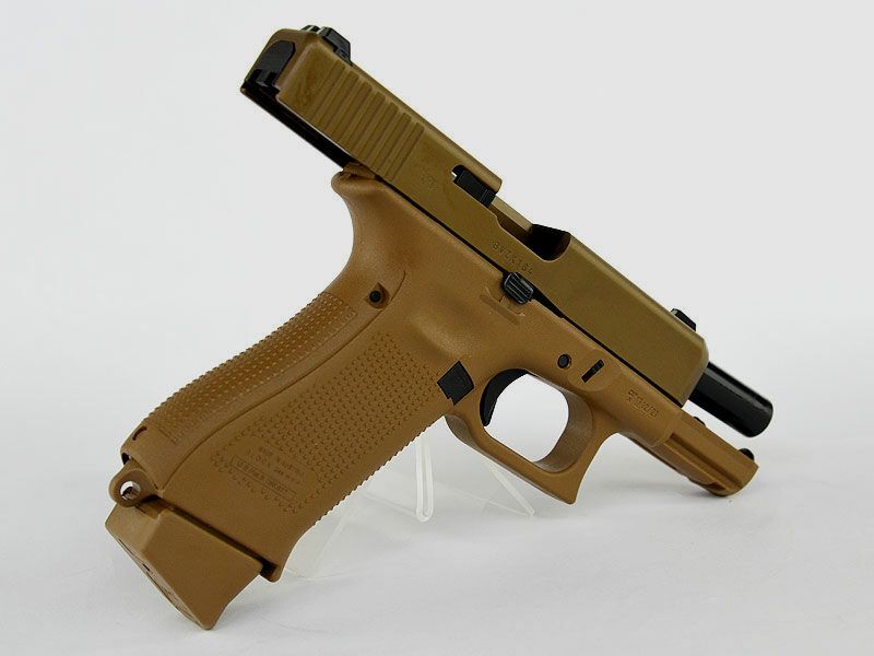 GLOCK 19X Coyote