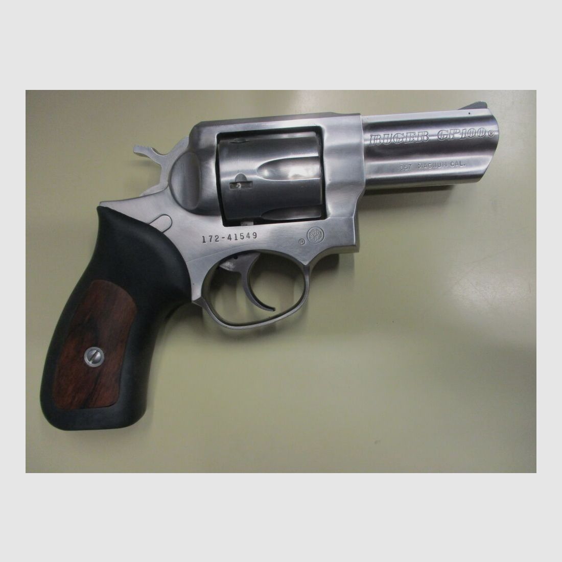 Ruger GP100 KGPF331