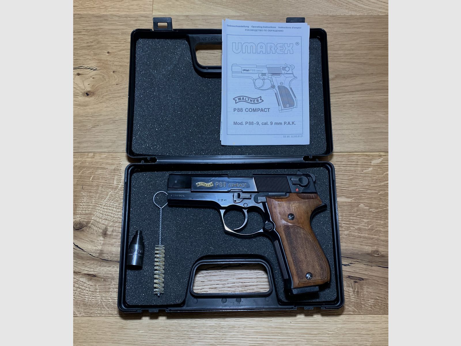 Walther P88 Compact signal pistol 9mm P.A.K. with wooden grips from Umarex