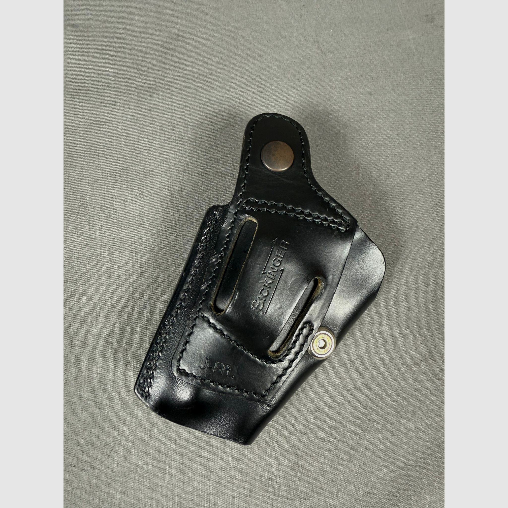 Smith & Wesson 60in .38 Spl. mit Sickinger Holster