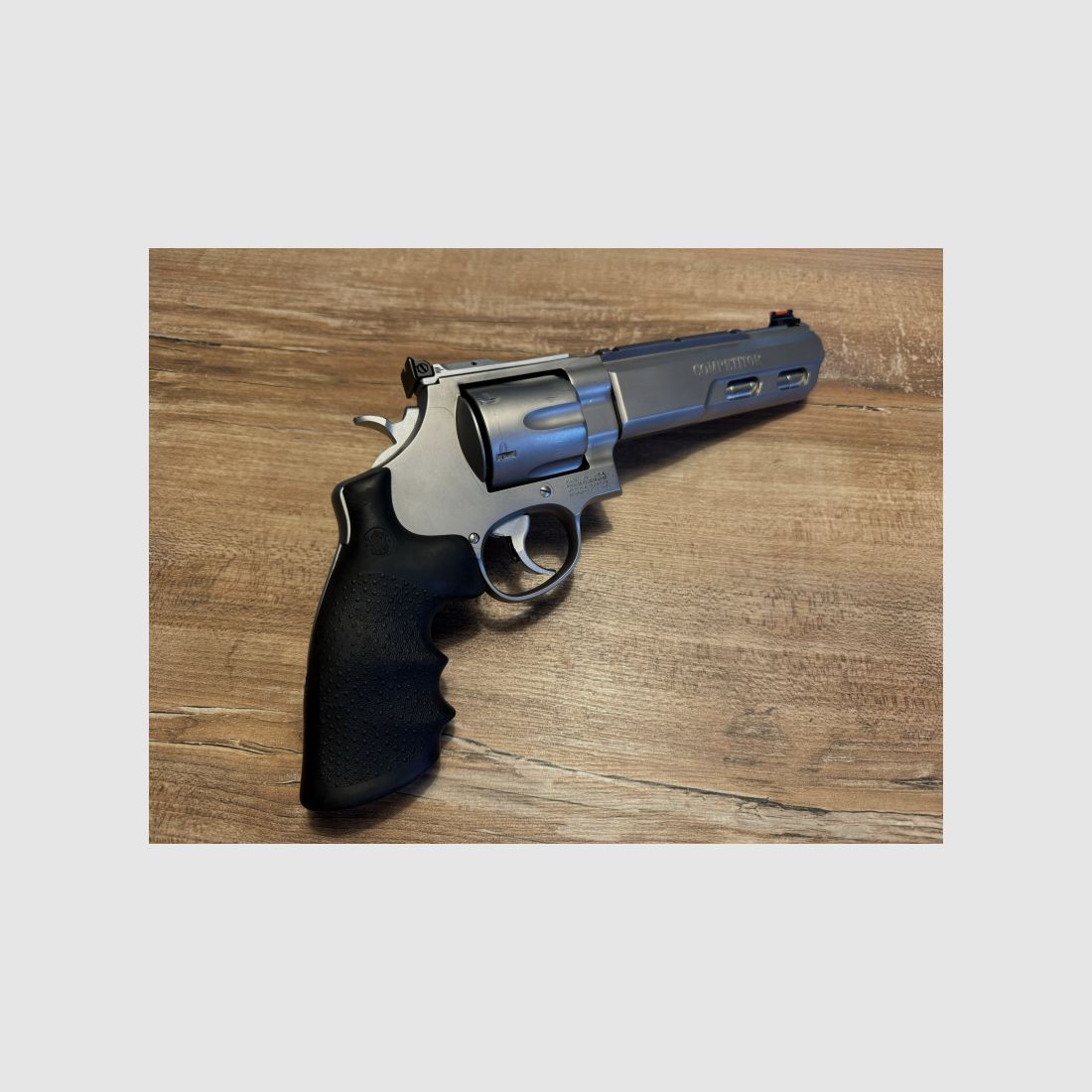 Smith & Wesson 629 Competitor .44 Magnum mit Zubehör