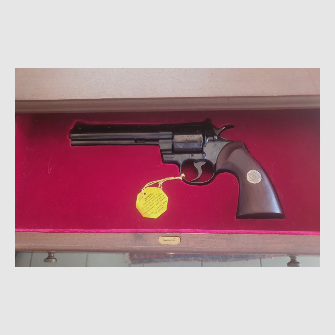 Colt Saa, Dragoon, Python