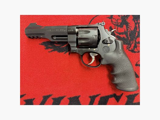 Smith & Wesson R8 5" 357 Mag gebraucht