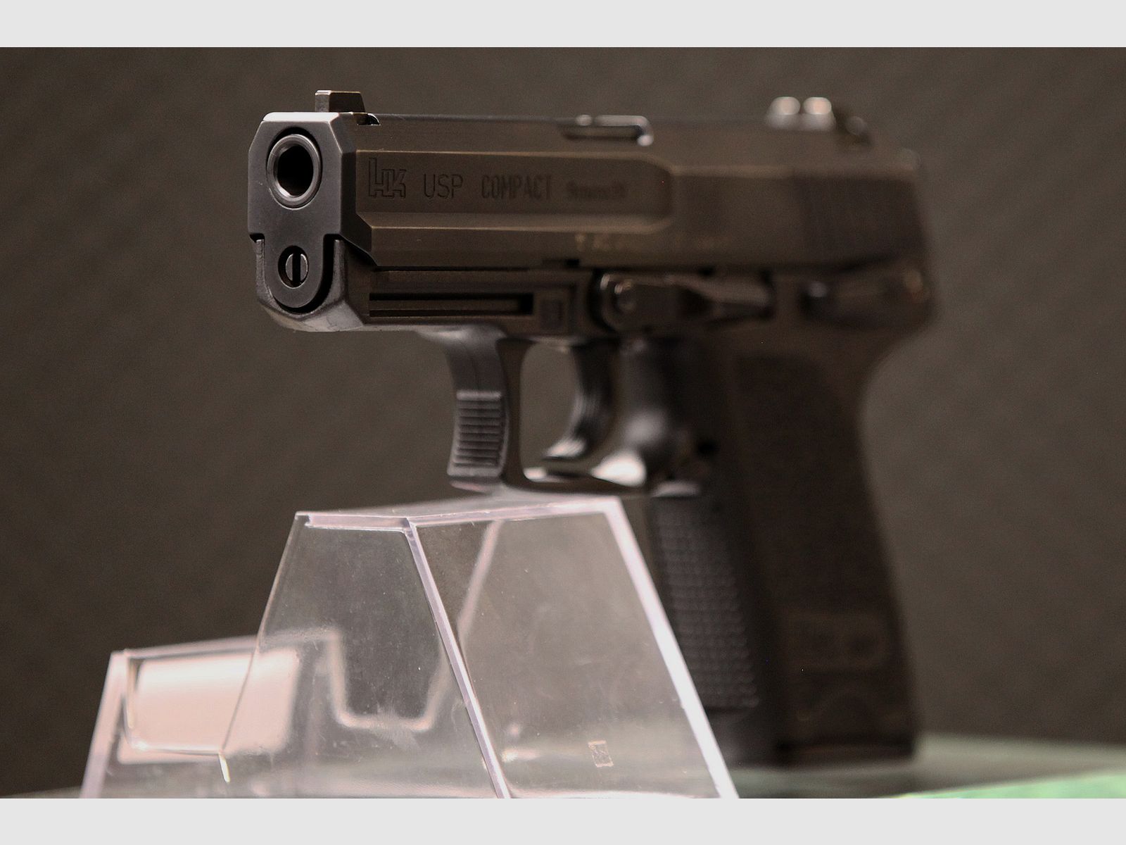 HK USP Compact, afbeelding 4 van 6